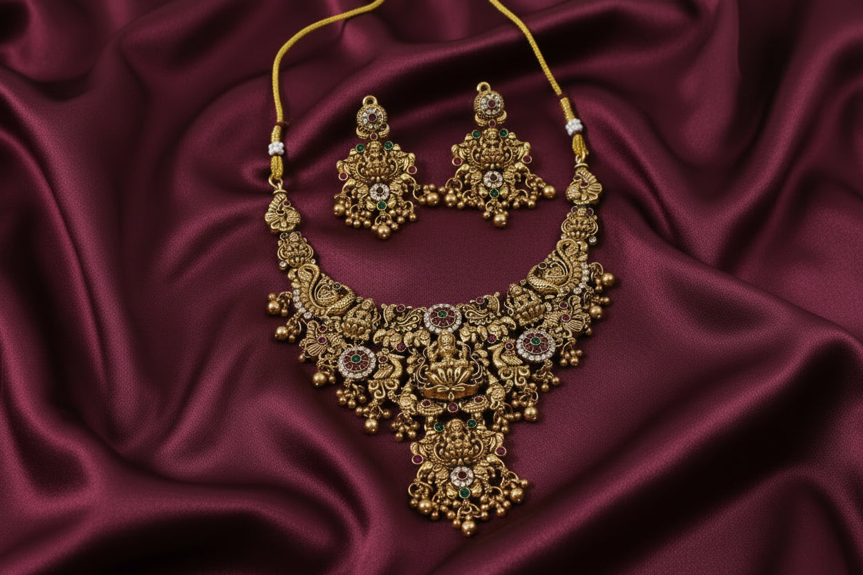 Nagas Lakshmi Necklace Set