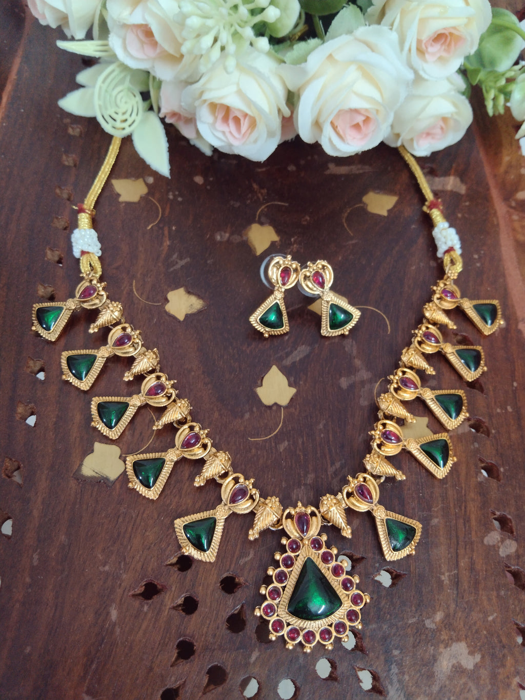 Palakka Necklace V9