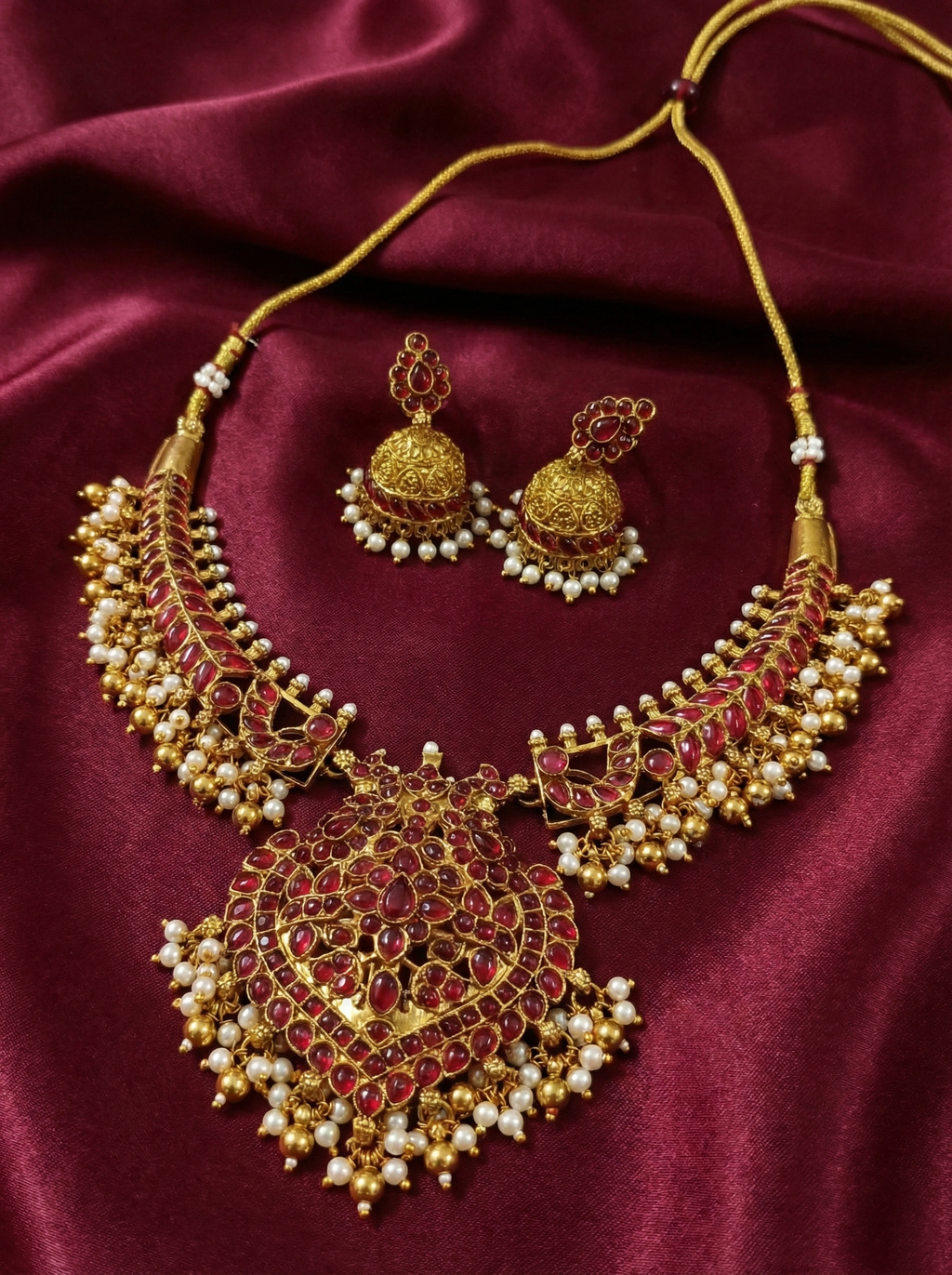 Non Idol Kemp Stone Necklace Set