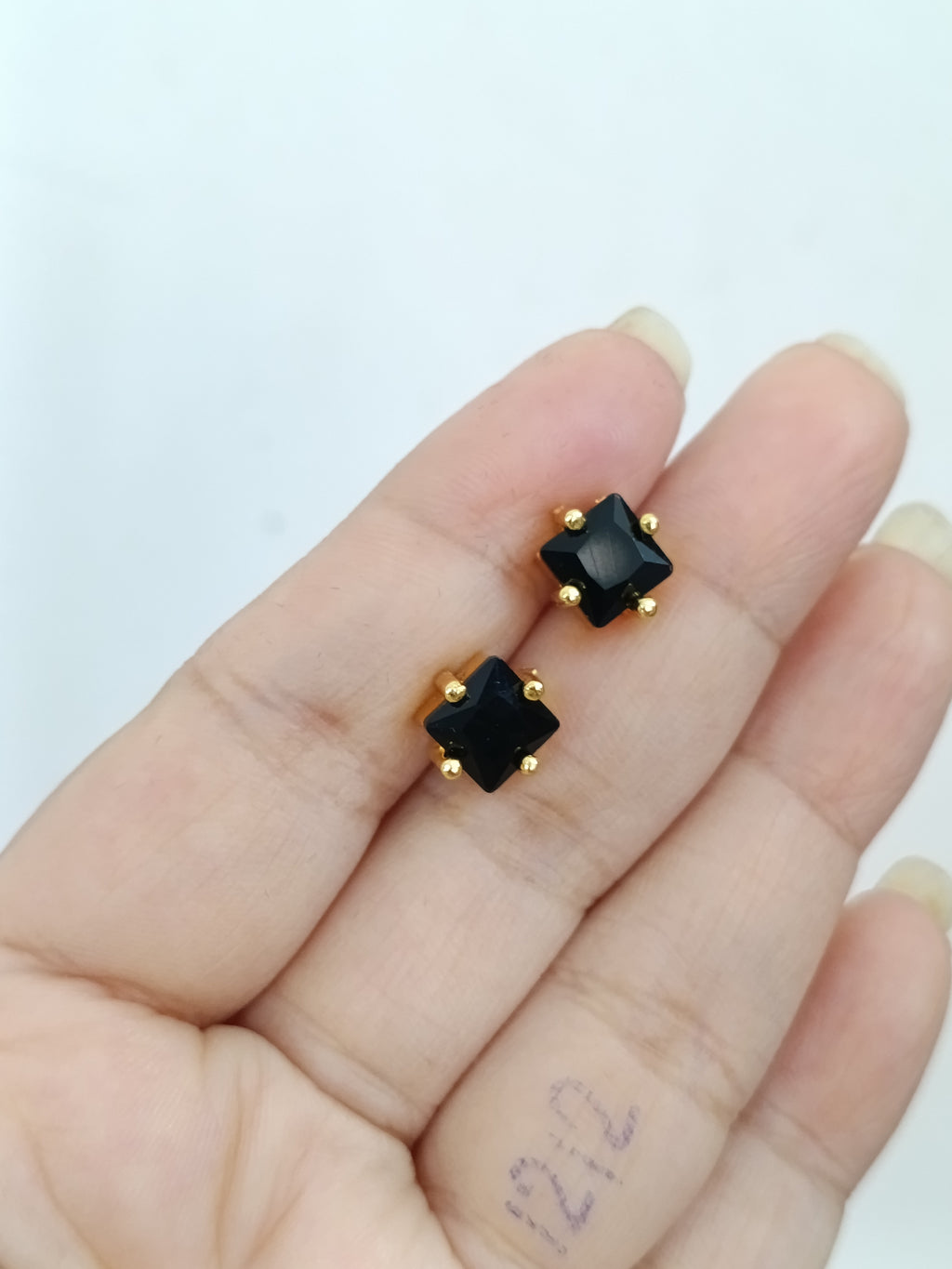Micro Polish Sufi Stone Stud Earring