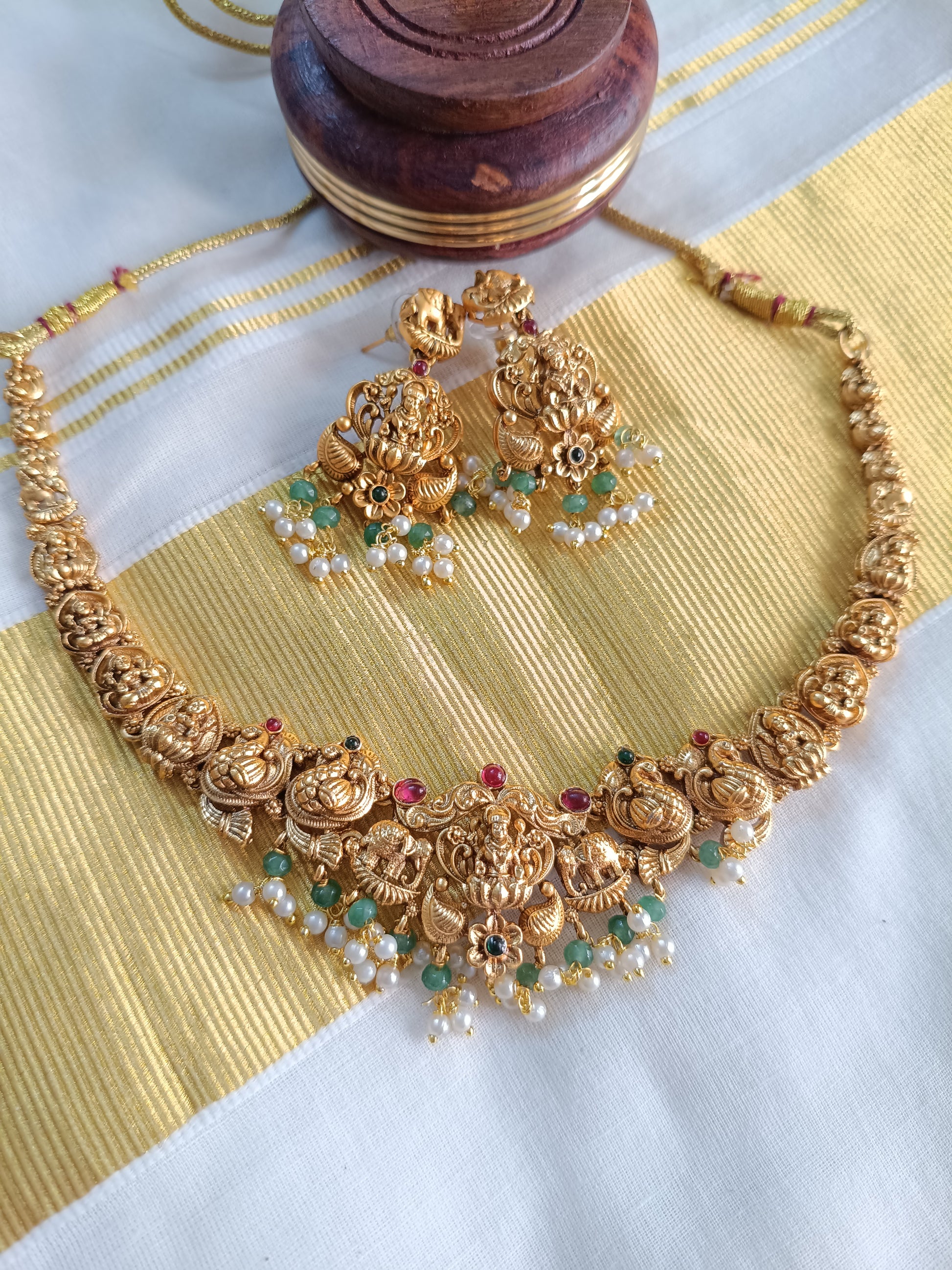 Lakshmi Nagas Necklace Set V22