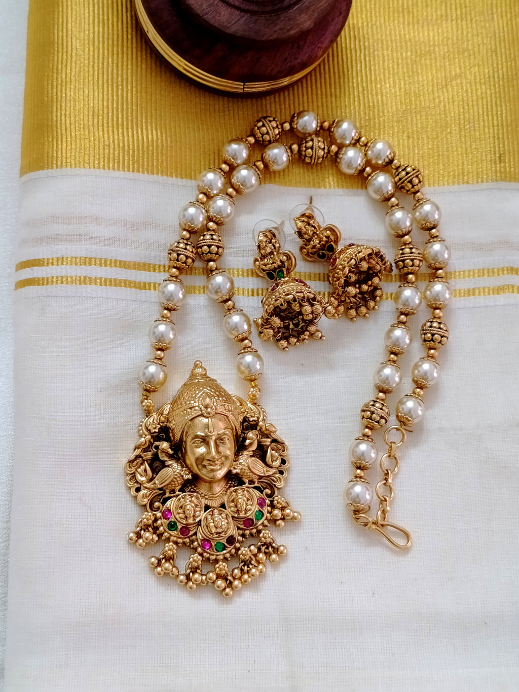 Divine Pearl Mid Long Necklace Set