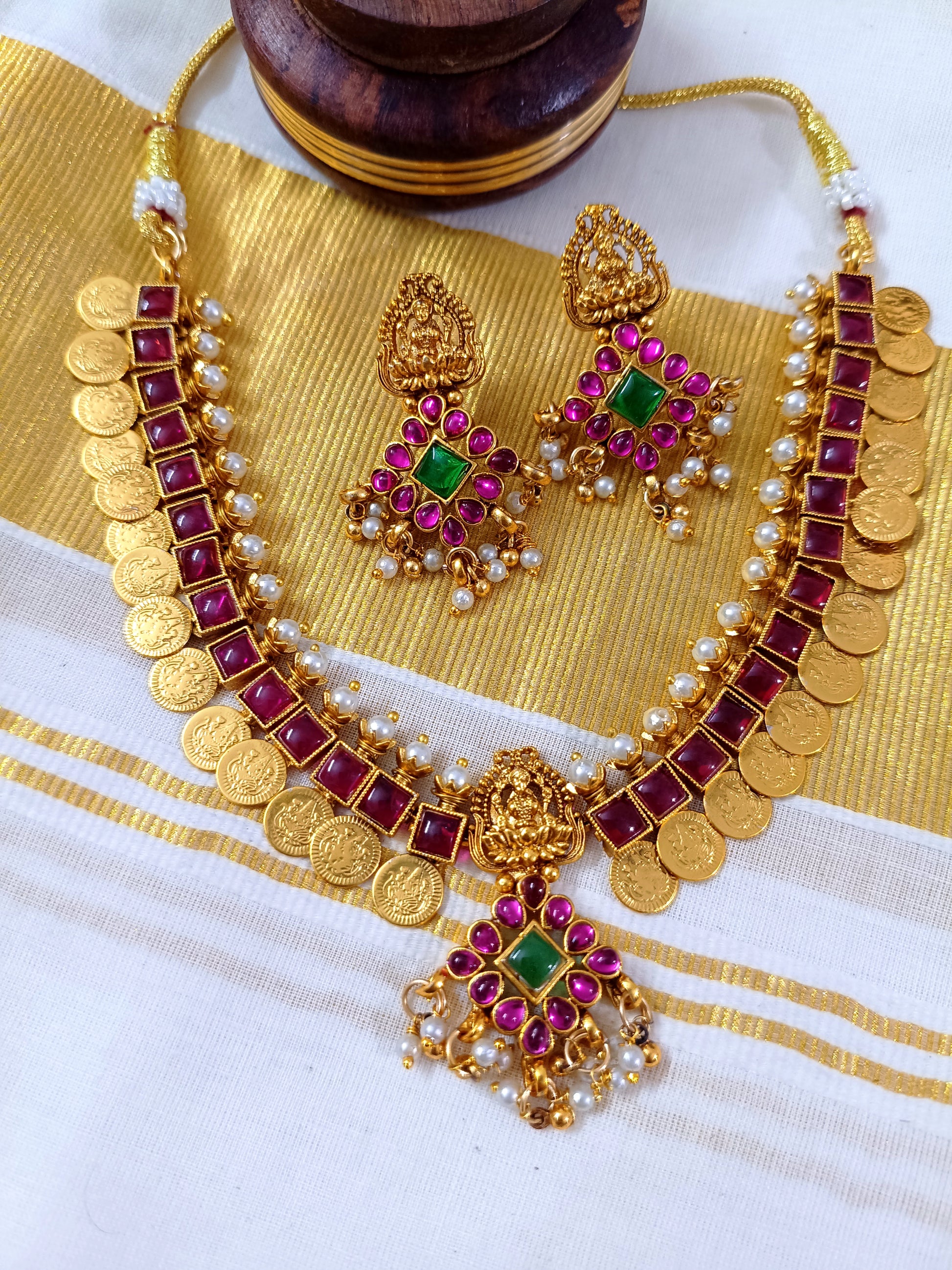Fusion Kemp Coin Necklace Set V4