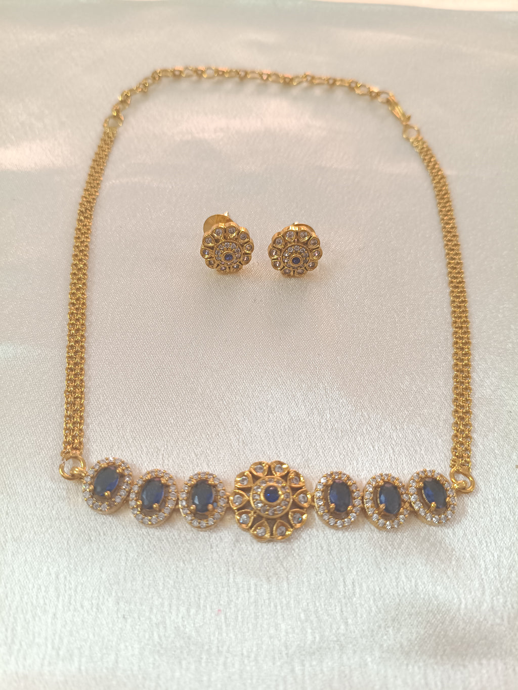 AD Flower Choker V3