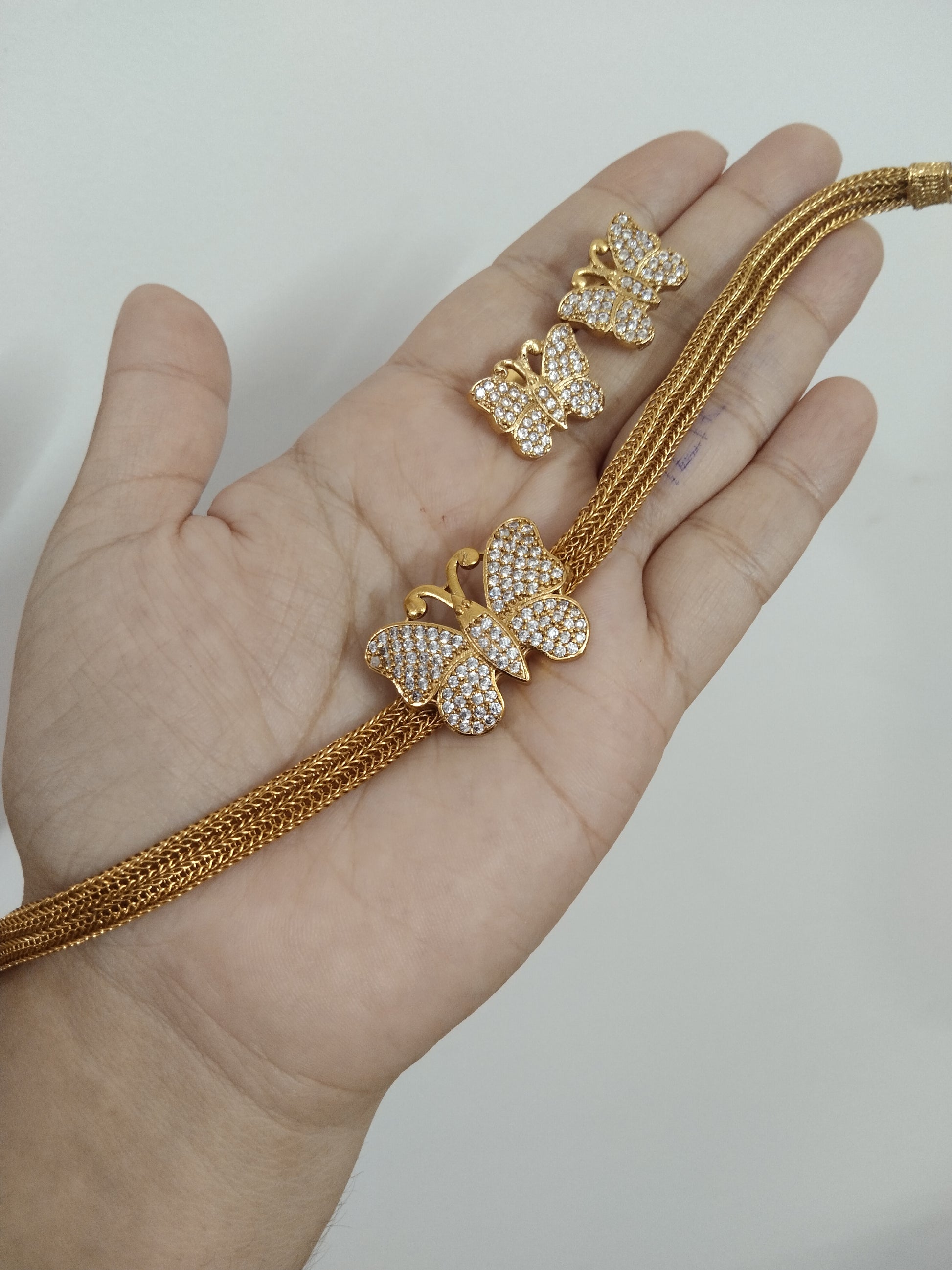 Butterfly Choker