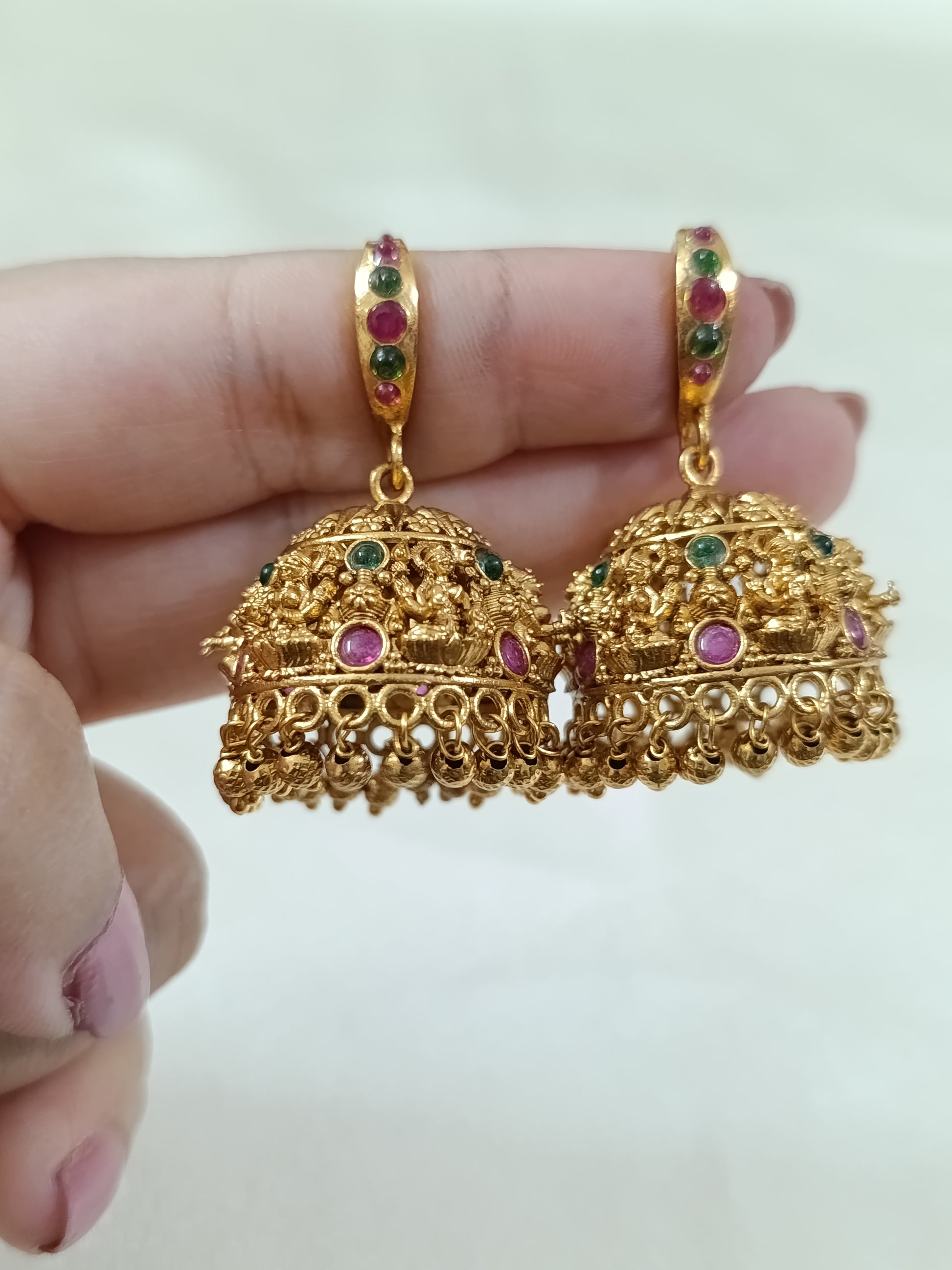 Kemp Stone Hook jhumka Earring