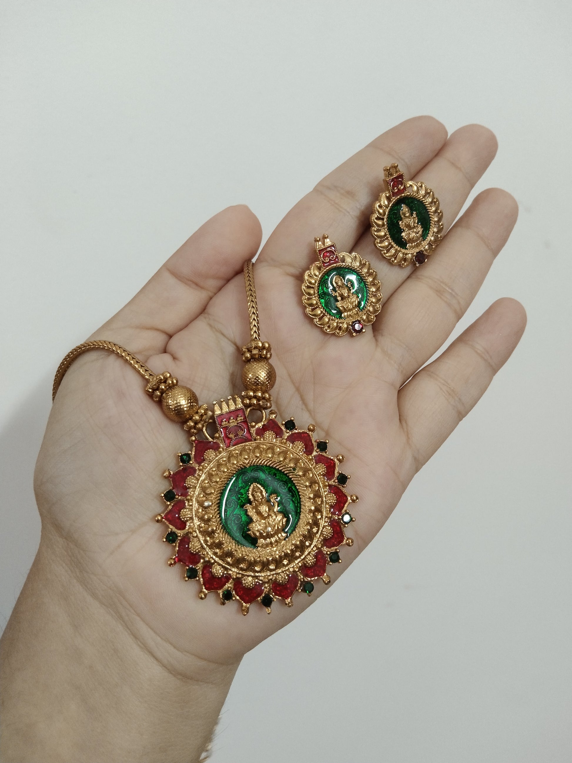 Budget friendly Lakshmi Pendent Set