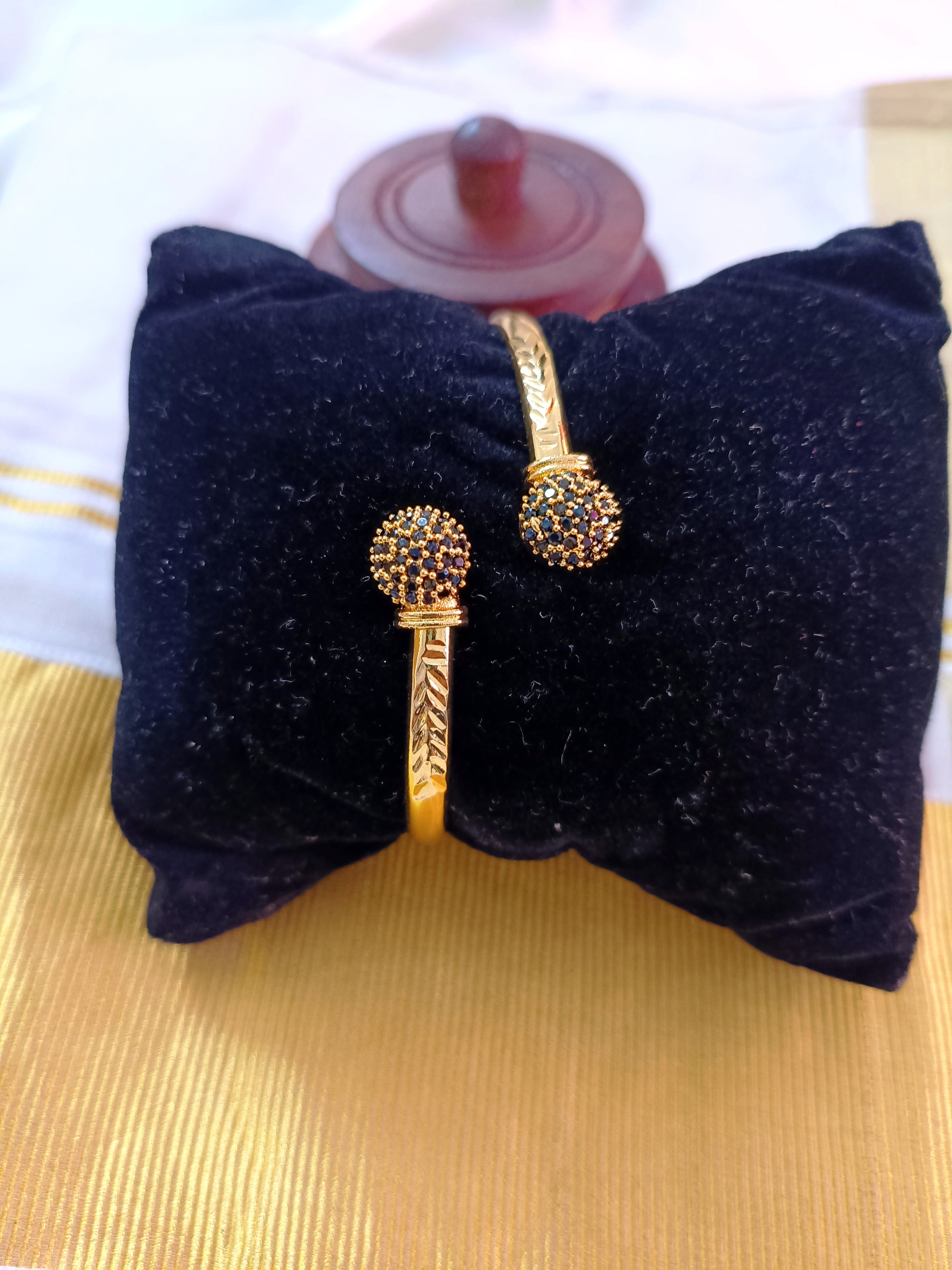 Micro Polish AD Ball Adjustable Bangle