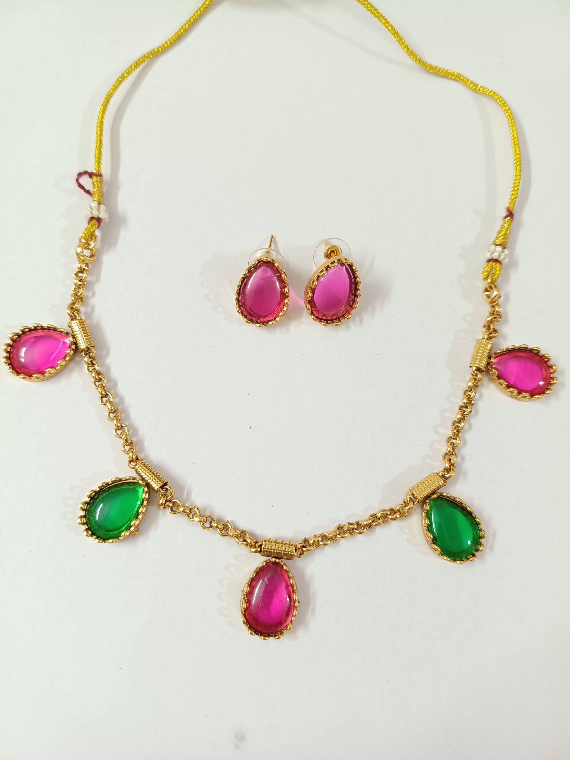 AD Simple Necklace Set