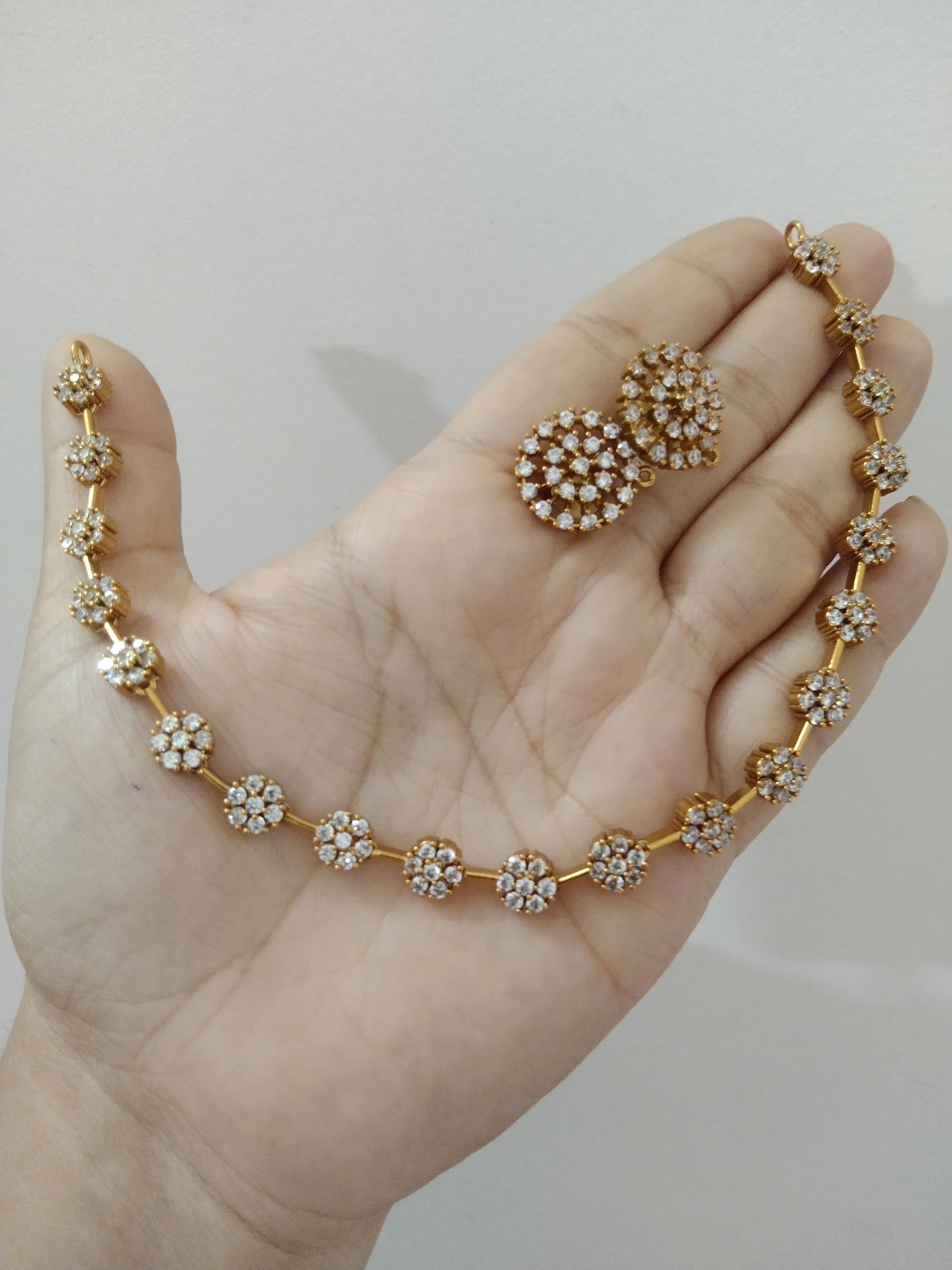 AD stone Floral Necklace V1