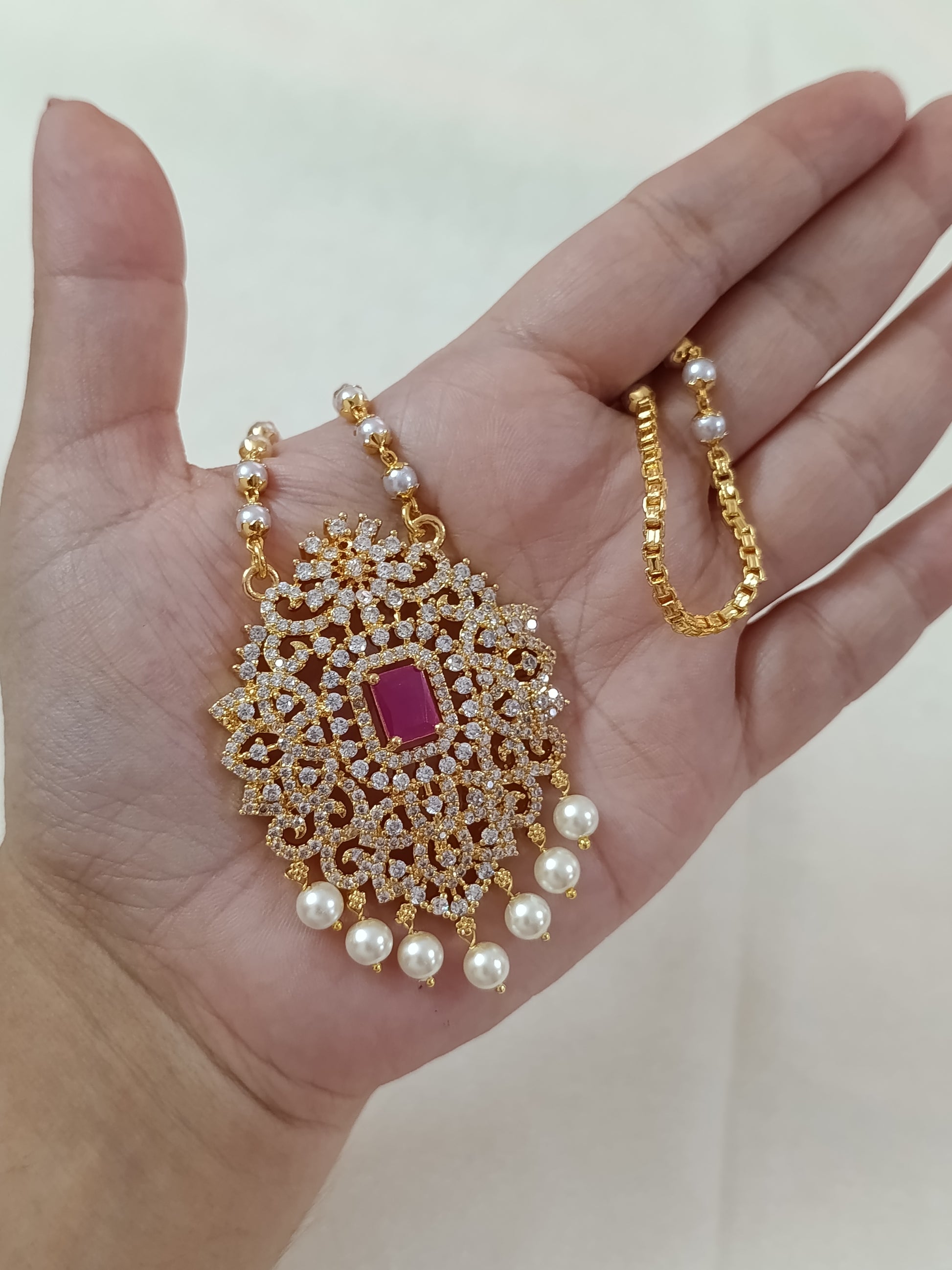 Micro Polish Non Idol Pendant Long Necklace Set