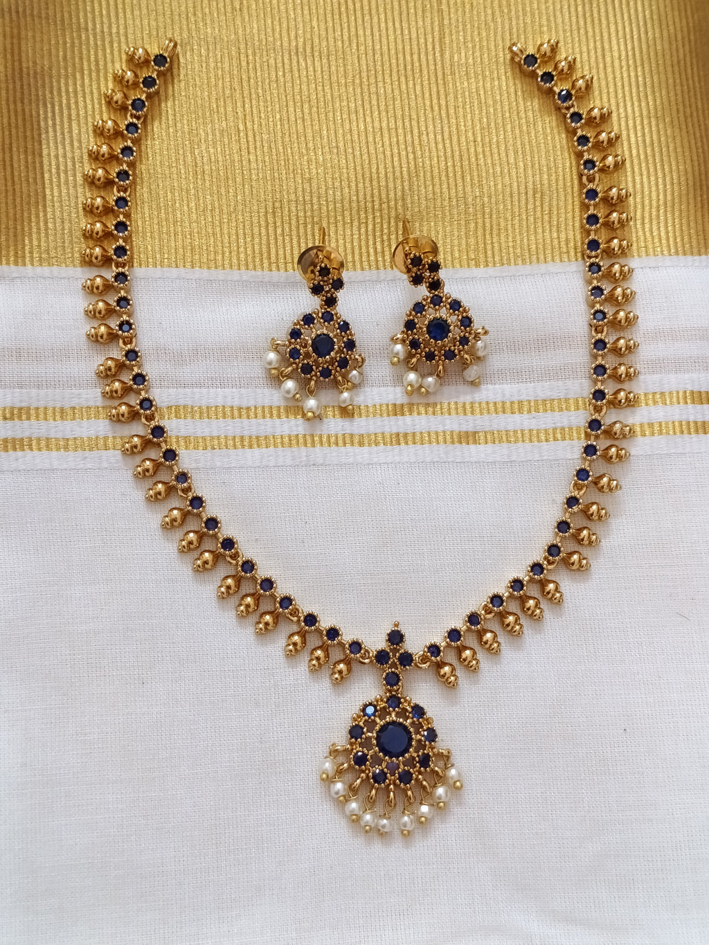 Traditional Kemp Stone Necklace Set V3