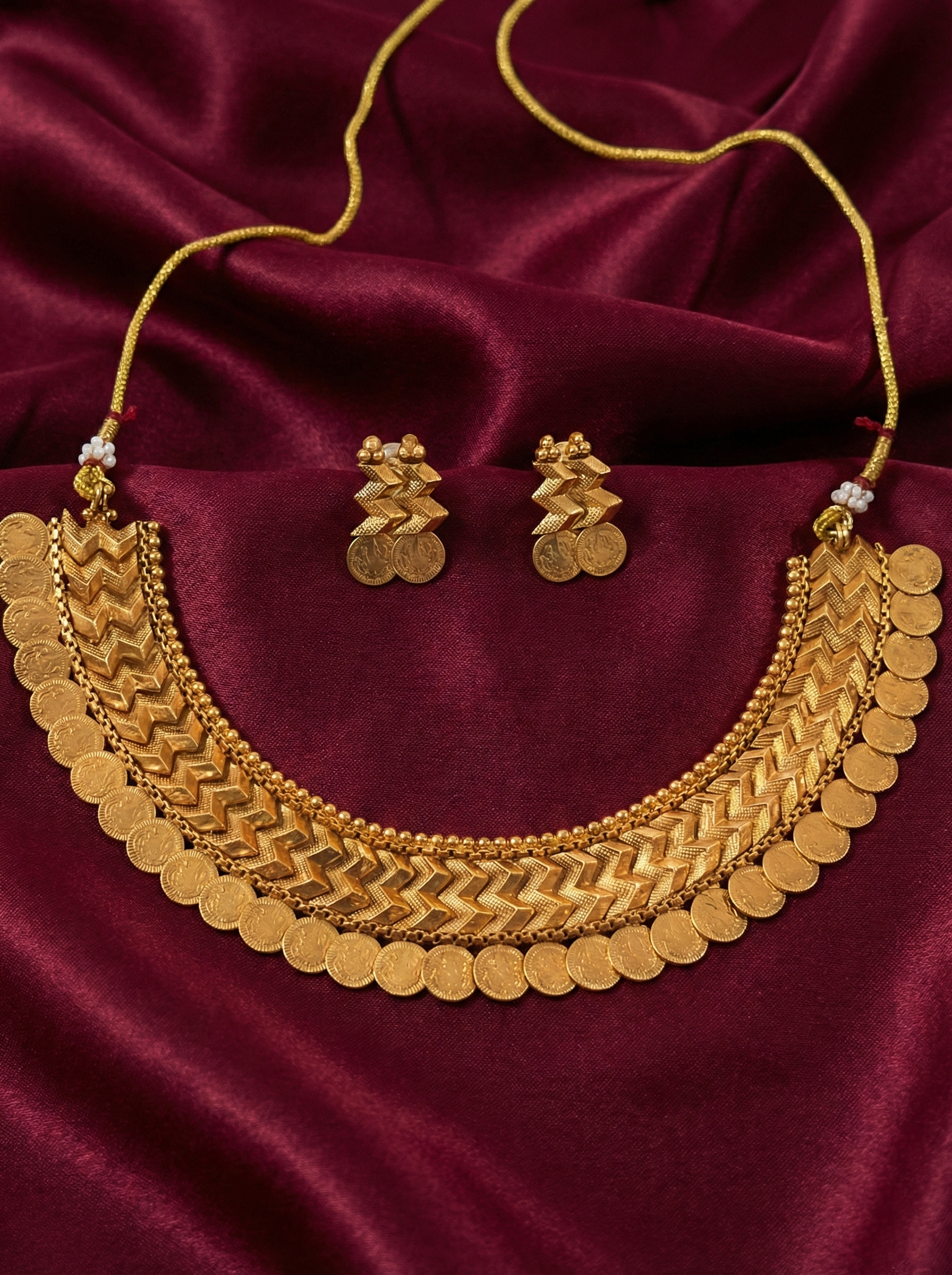 Royal Matte Coin Necklace Set