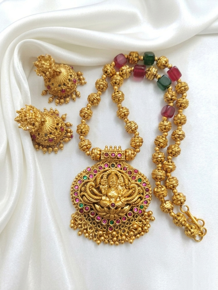 Lakshmi Pendant Mid Long Necklace Set V25