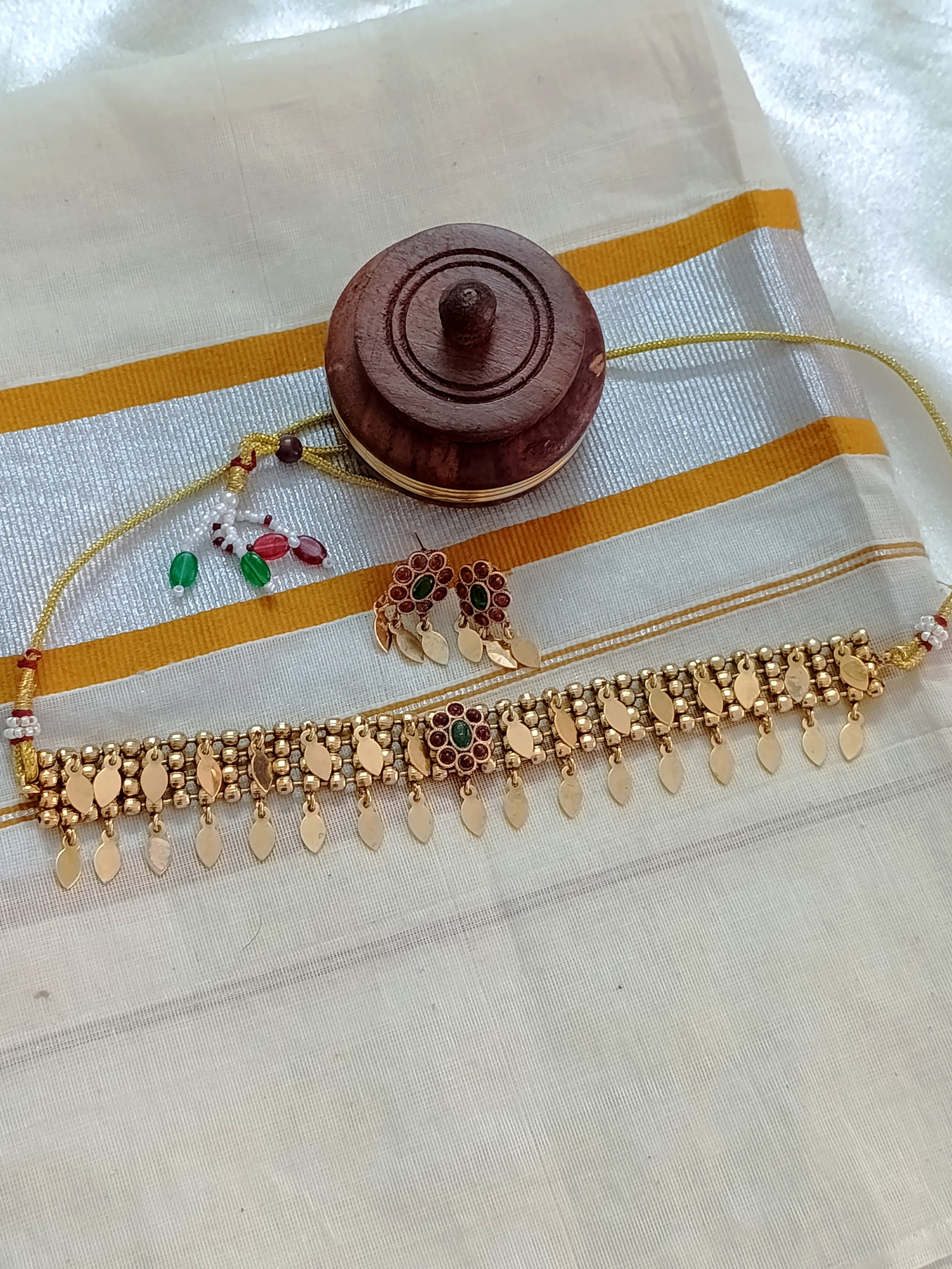 Floral Elakathali Choker Set