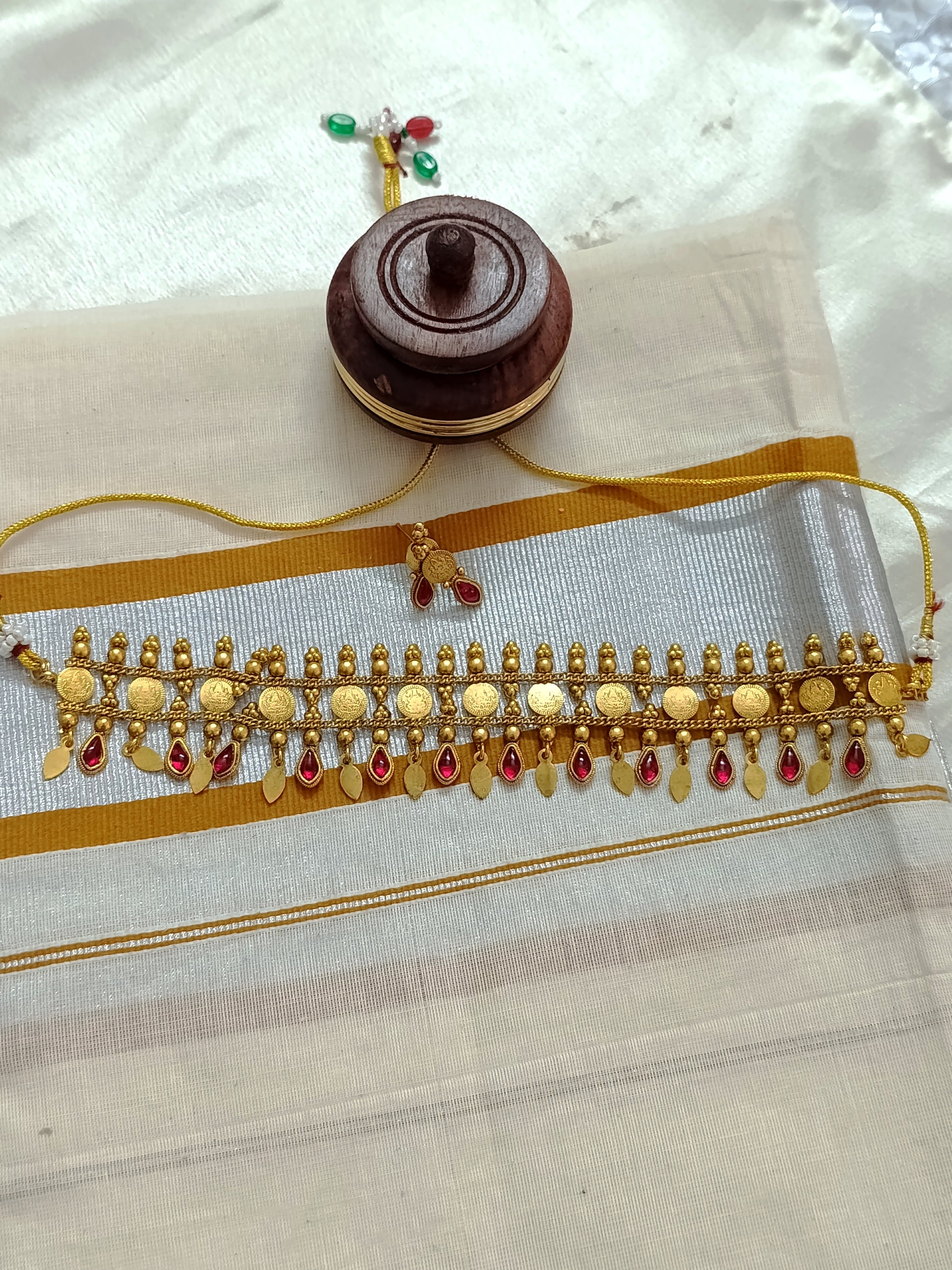 Matte Finish Coin Elakathali Choker Set V5