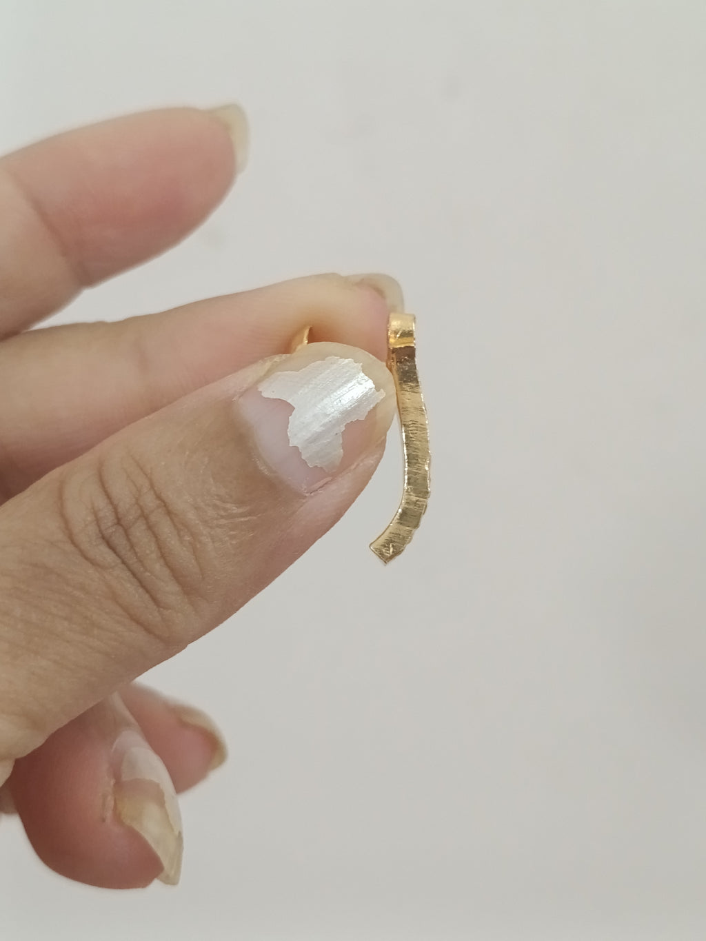 Micro Polish Impon Earring V11