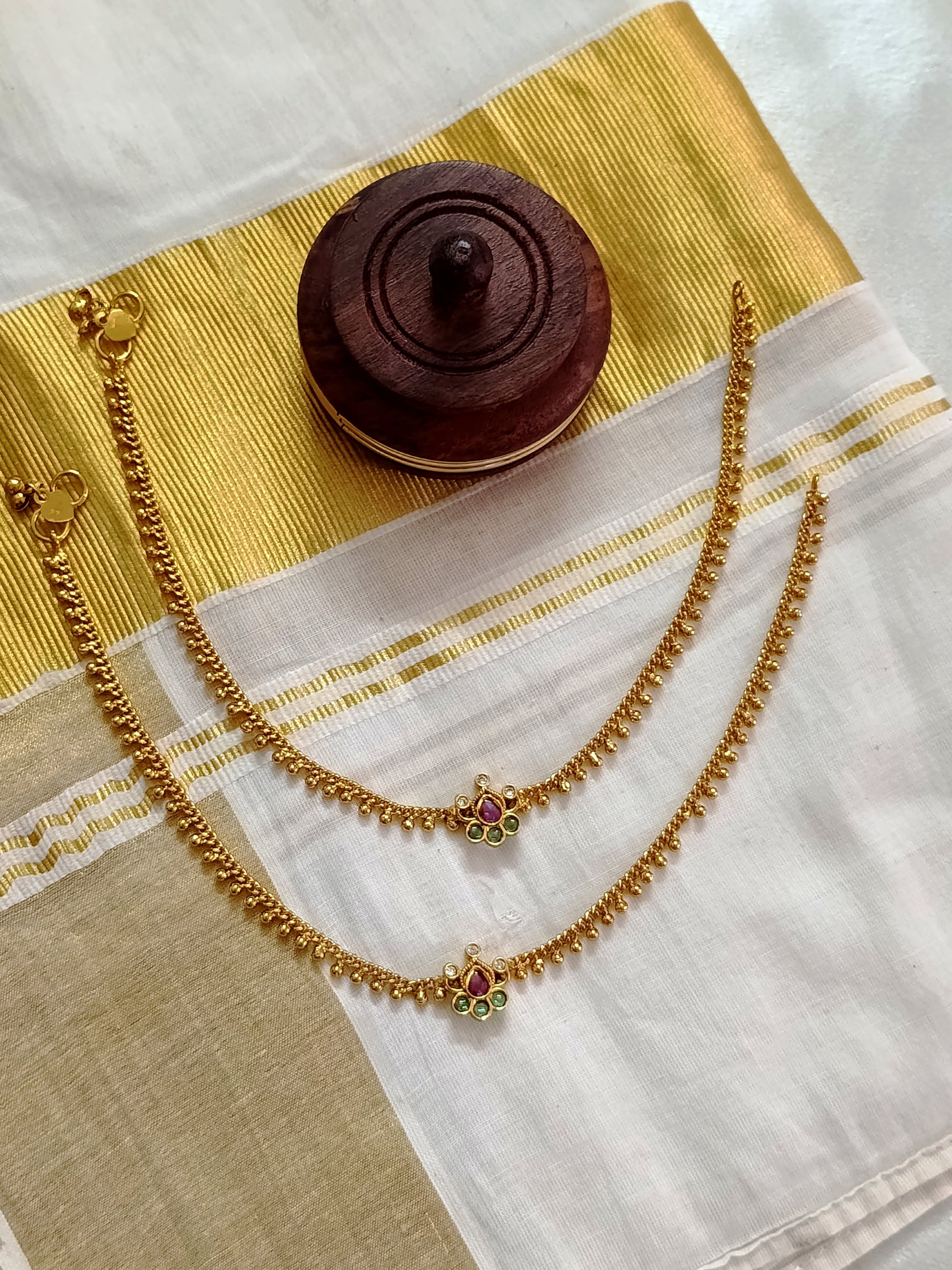 Flower Motif Anklet V2