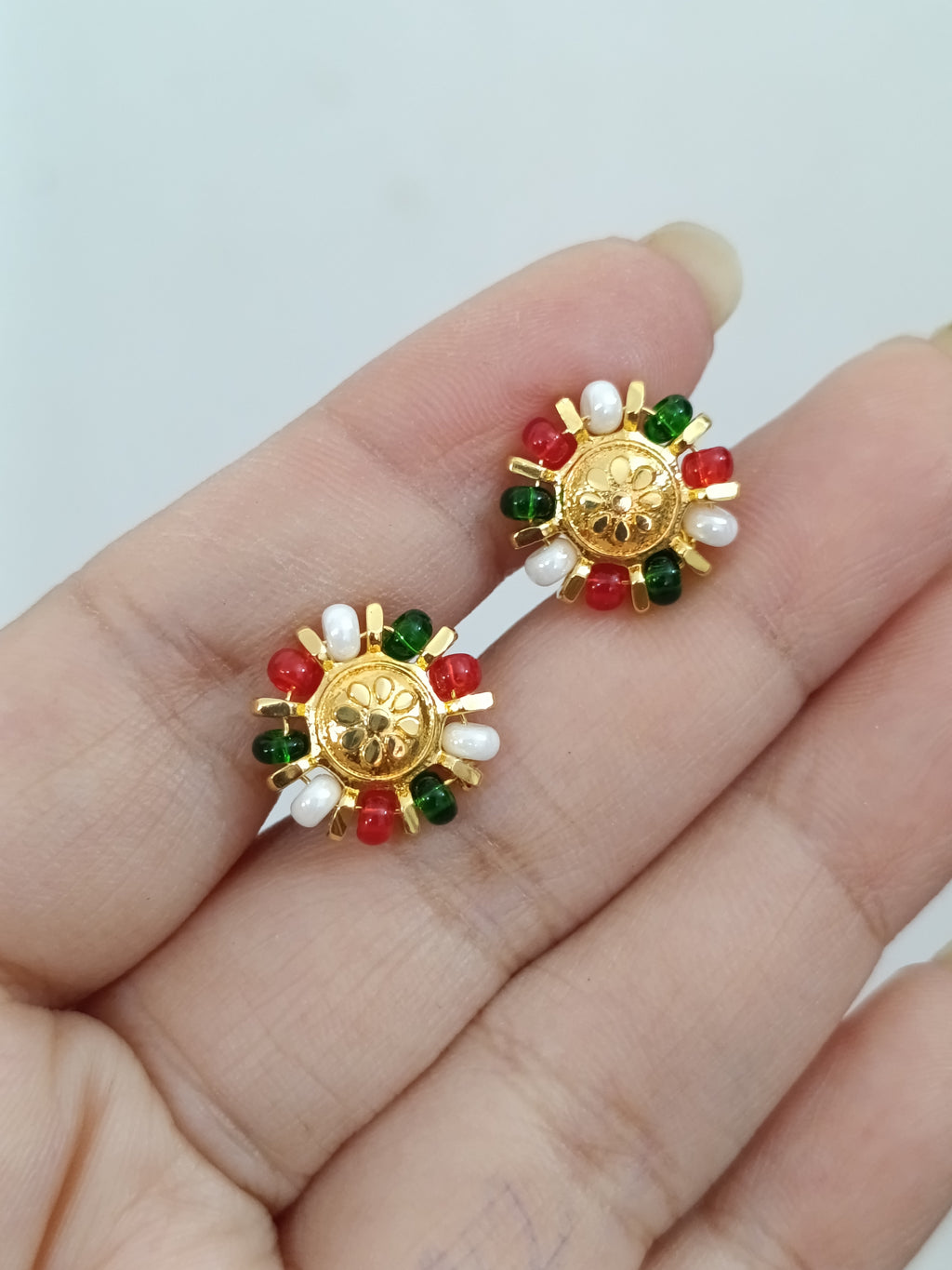Micro Polish Pearl Stud Earring