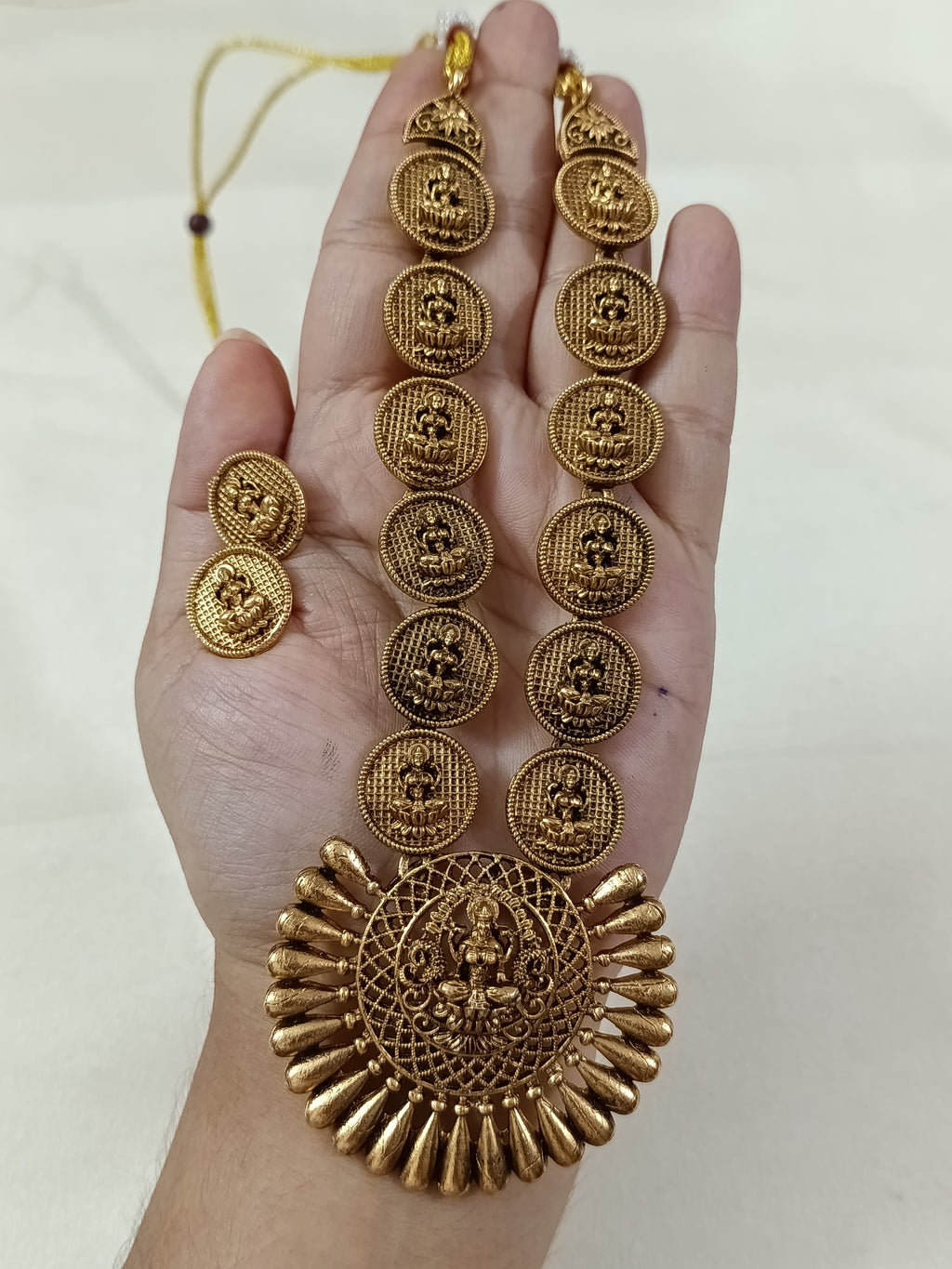 Lakshmi Coin Necklace Set