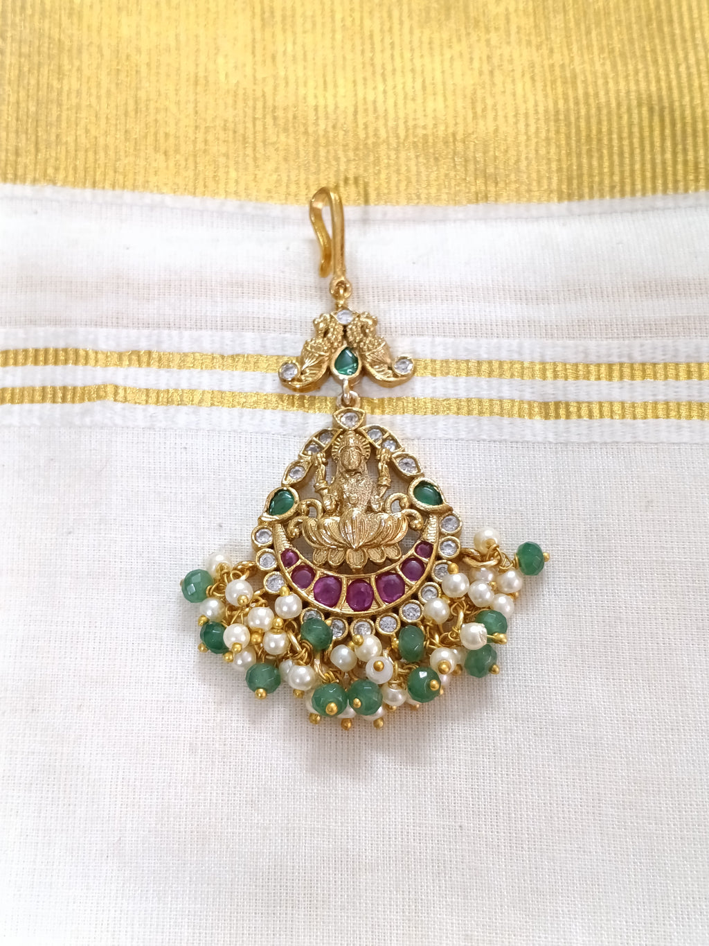Lakshmi Maang Tikka V01