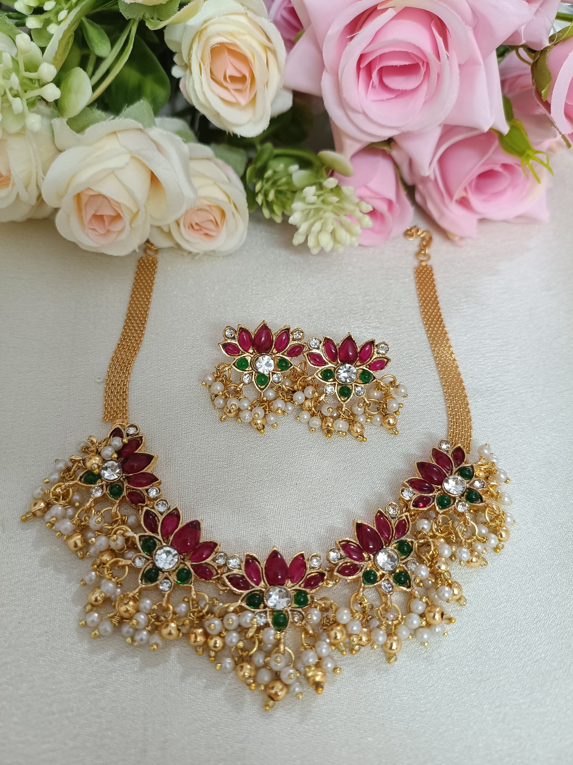 Kemp Lotus Choker Set