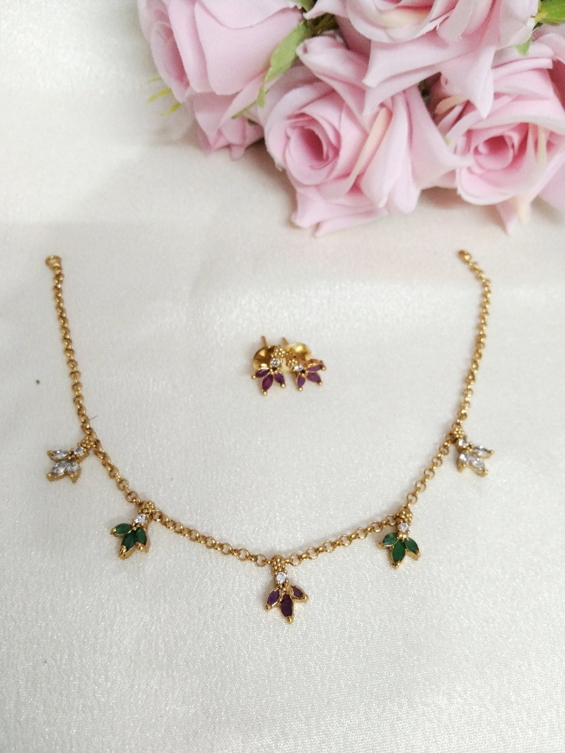 AD Leaf Chain Necklace Set