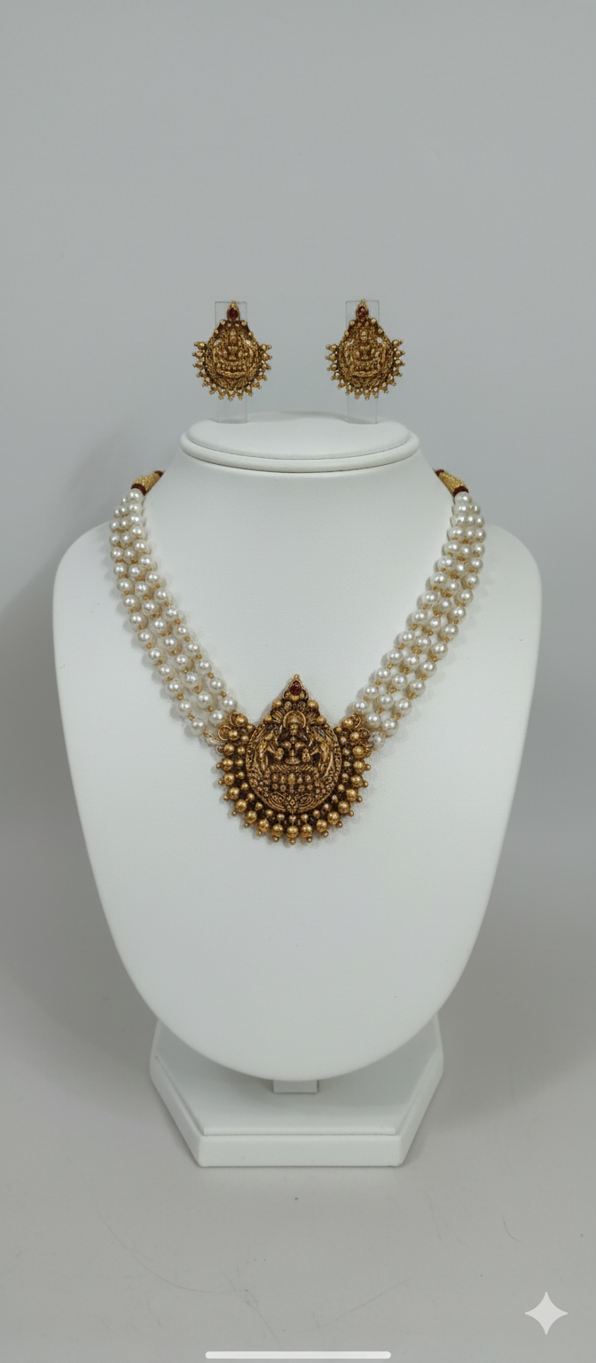 Lakshmi Choker Set