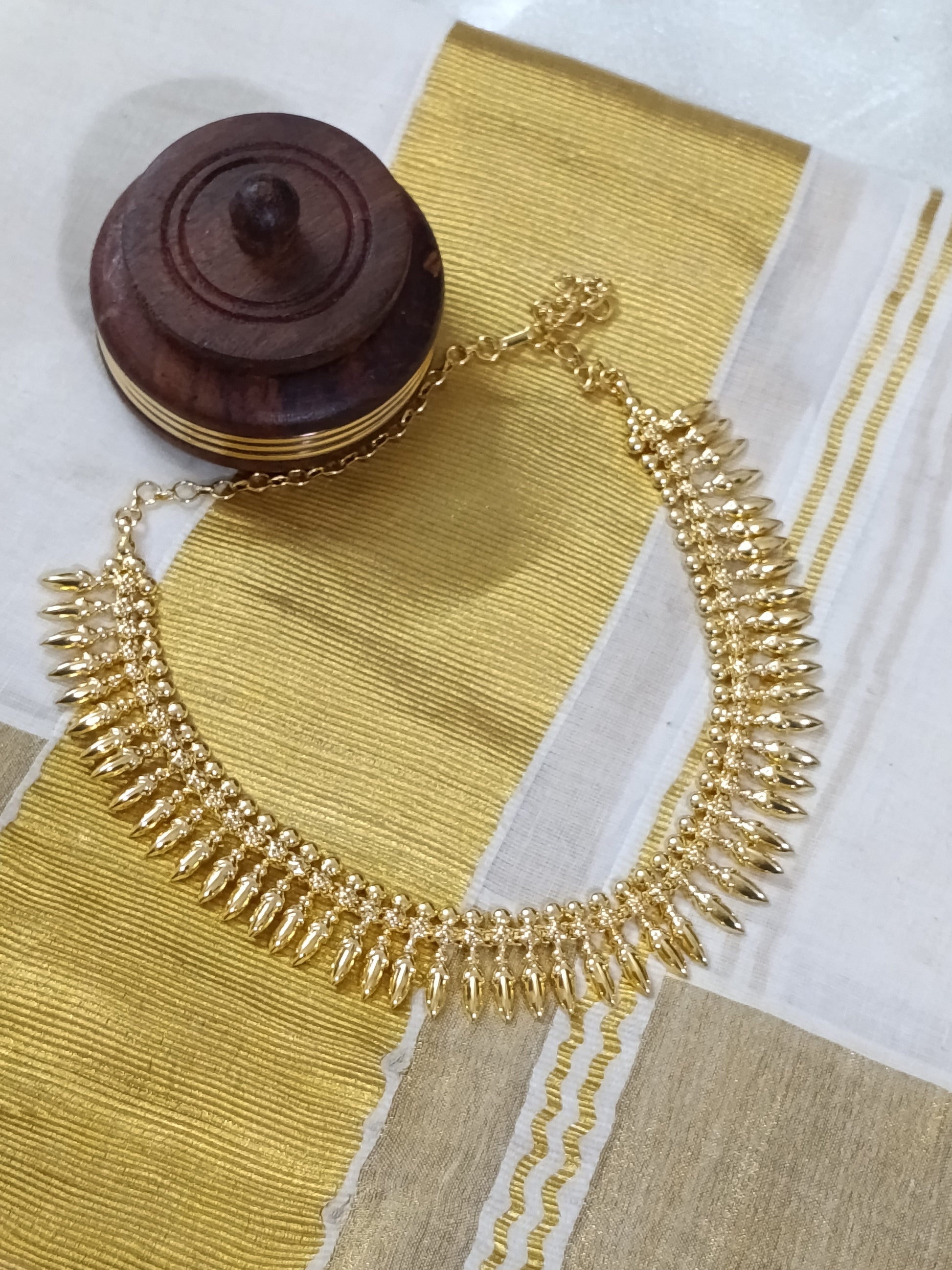 Micro Polish Mullamottu Necklace V1