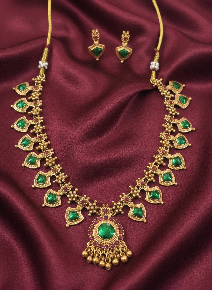 Low Budget Palakka Necklace Set