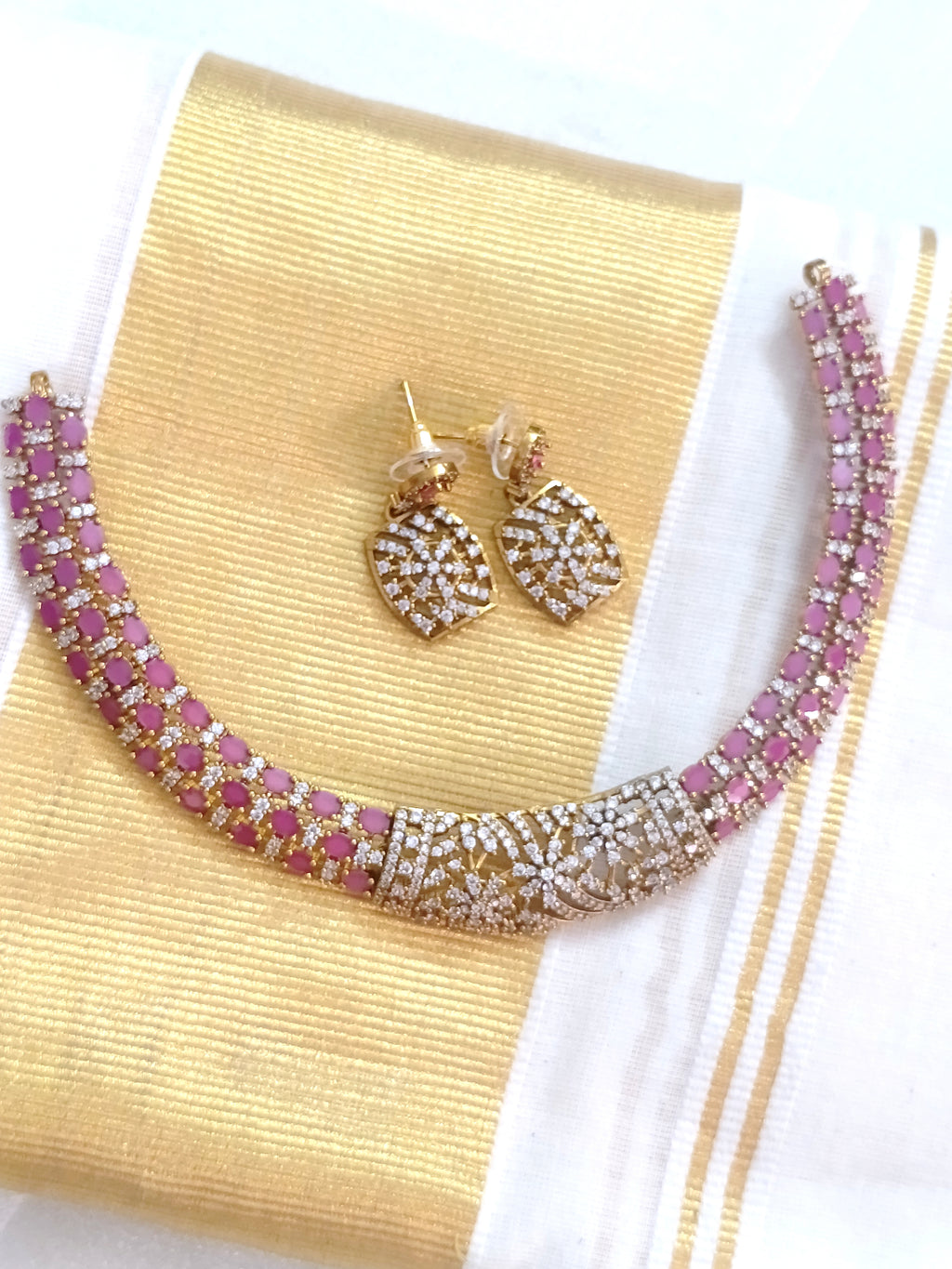 AD Hasli Necklace Set V219
