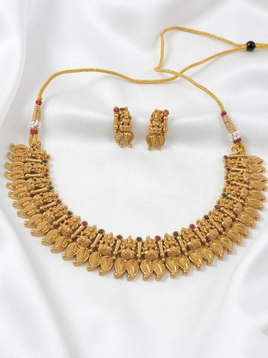 Matte Finish Lakshmi Manga Necklace Set