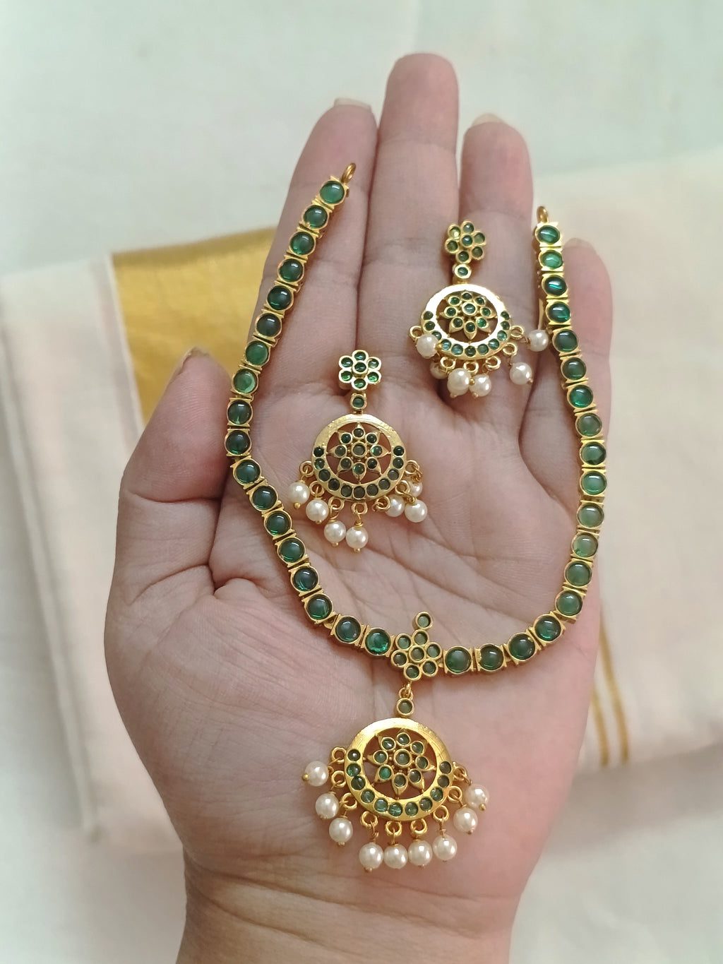 Matte Finish Attigai Necklace Set