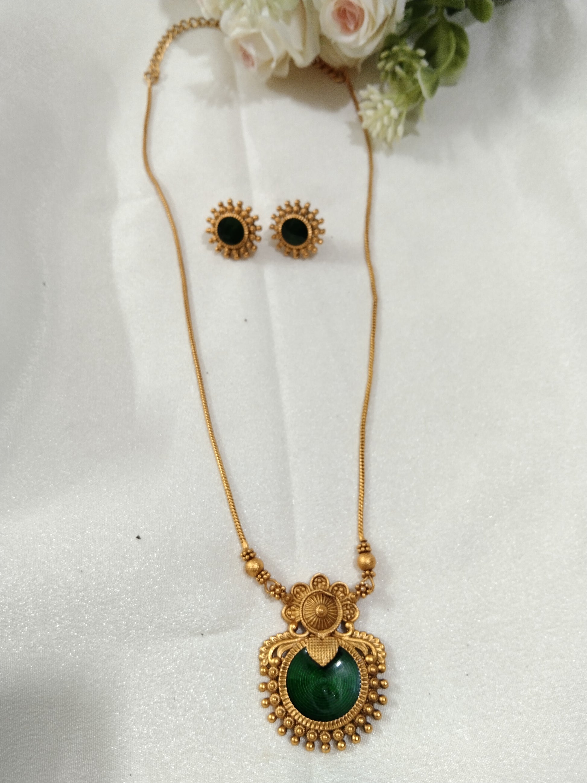 Low Budget Palakka Round Long Necklace V1