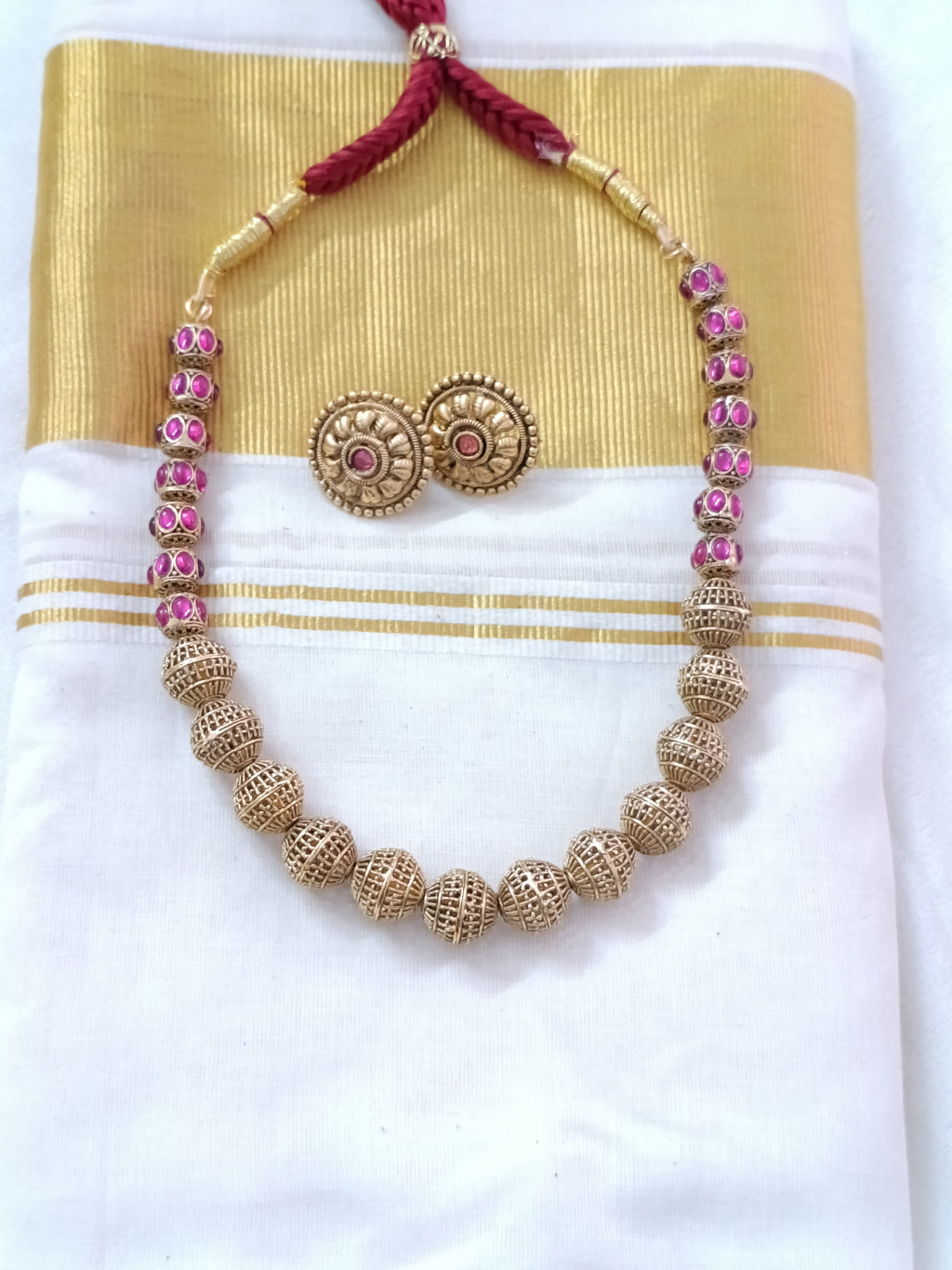 Matte Finish Ball Necklace Set V2