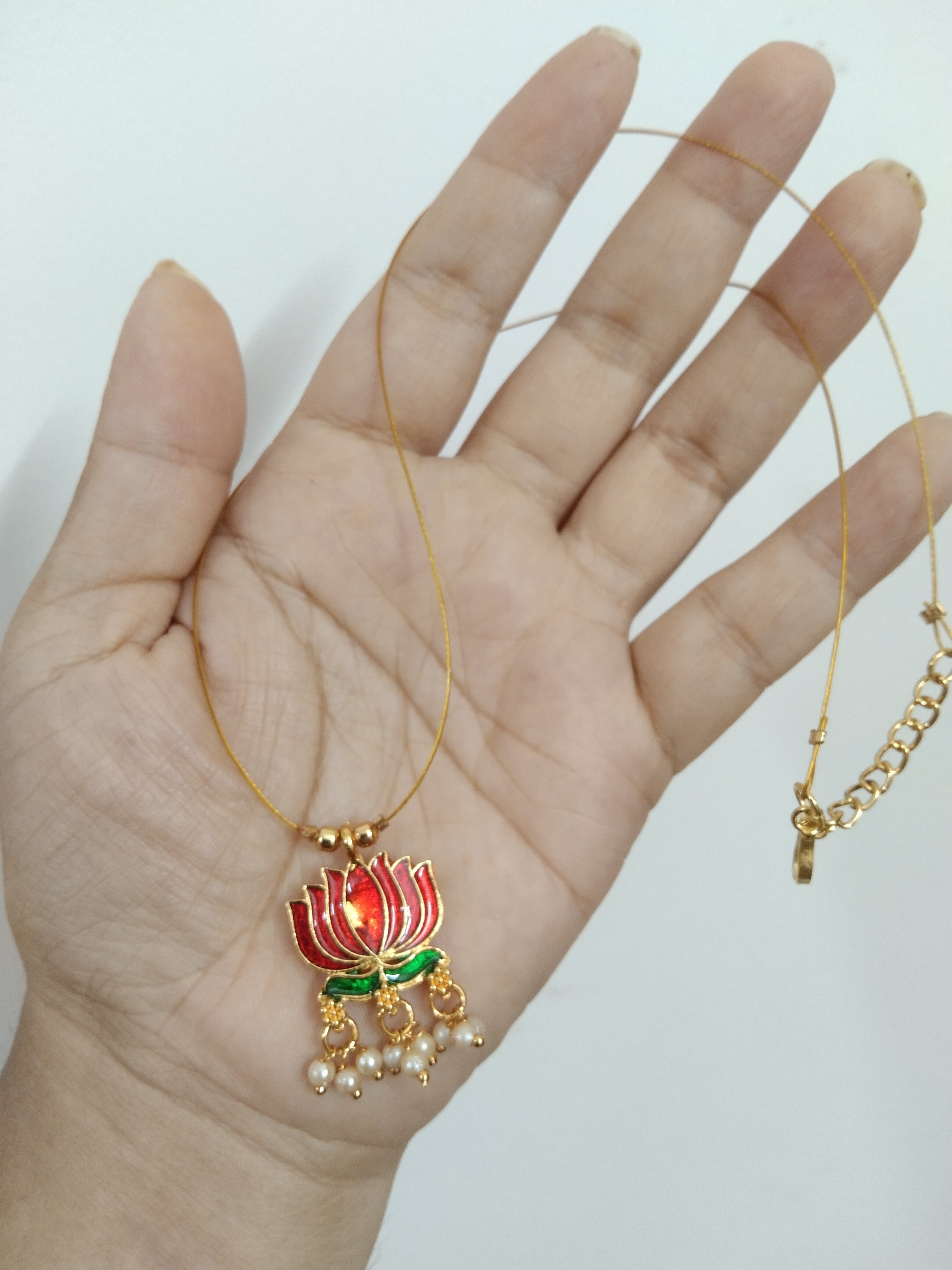 Lotus with Bead Invisible Chain