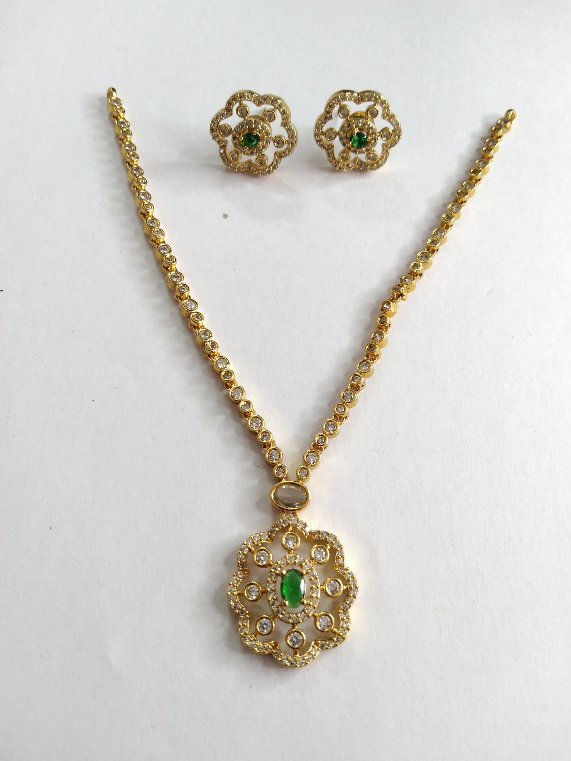 AD Floral Necklace Set V4