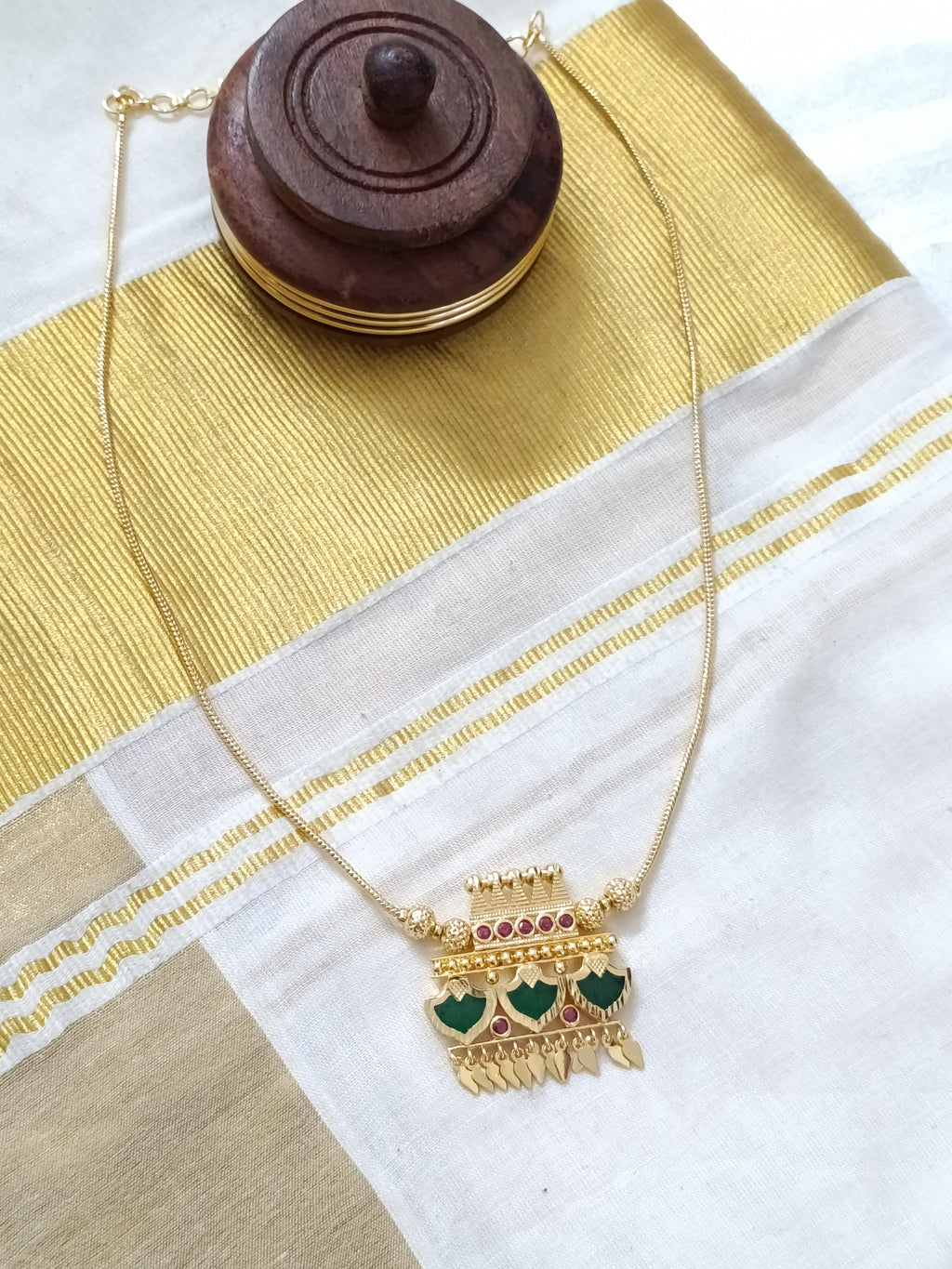 Micro Polish Palakka Elakathali Pendant Mid Long Necklace