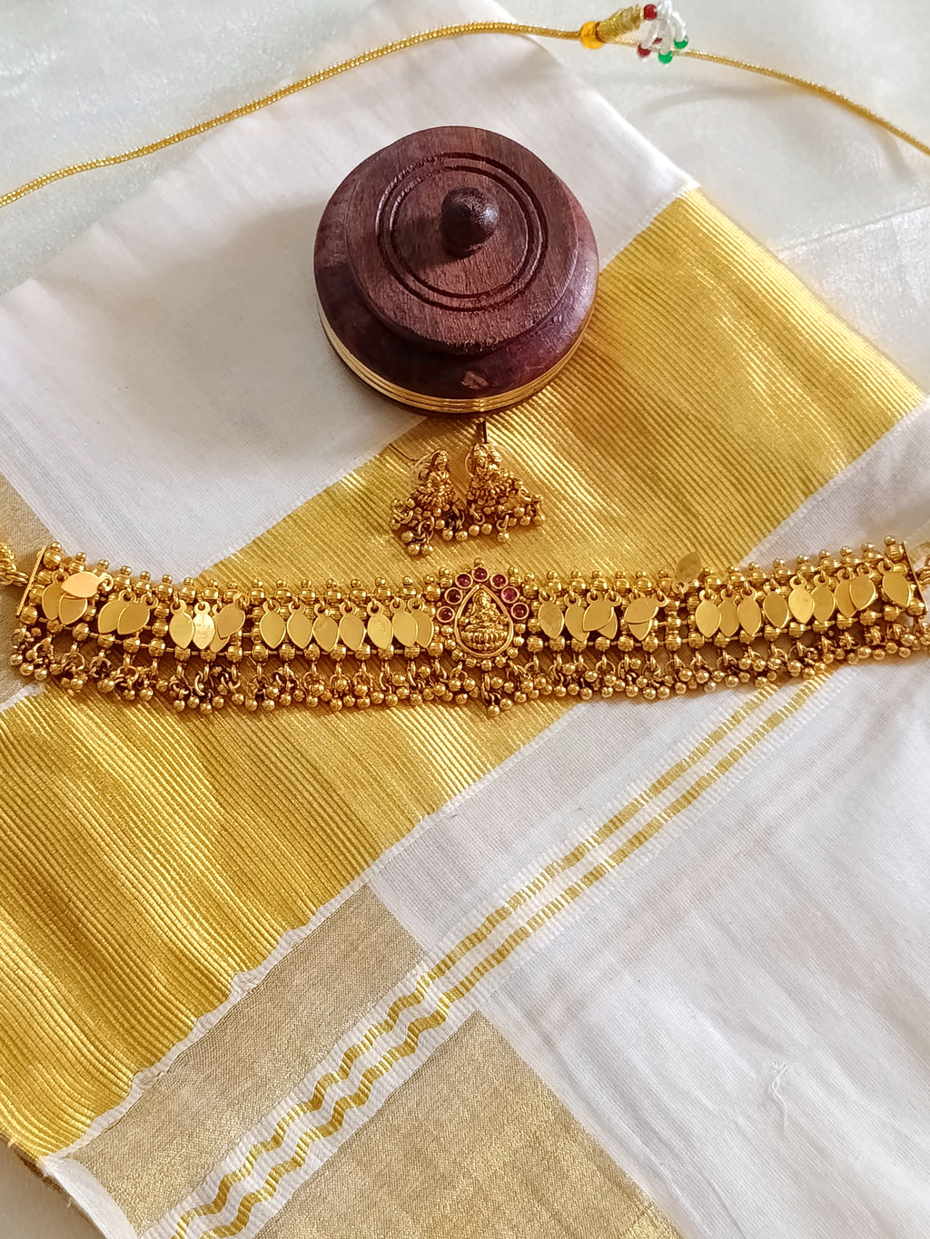 Matte Finish Lakshmi Elakathali Choker Set