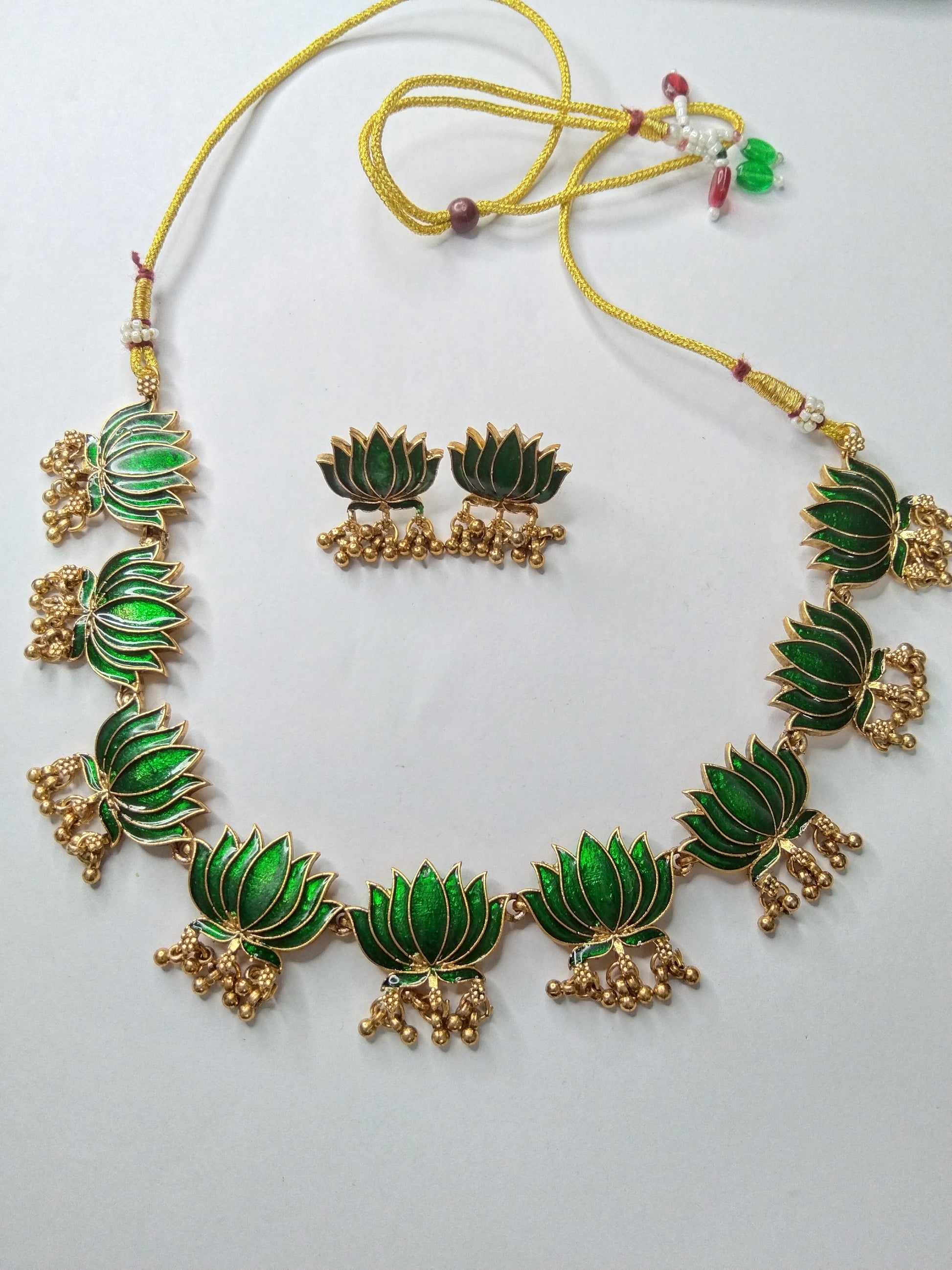 Lotus With Golden Beads Necklace V1