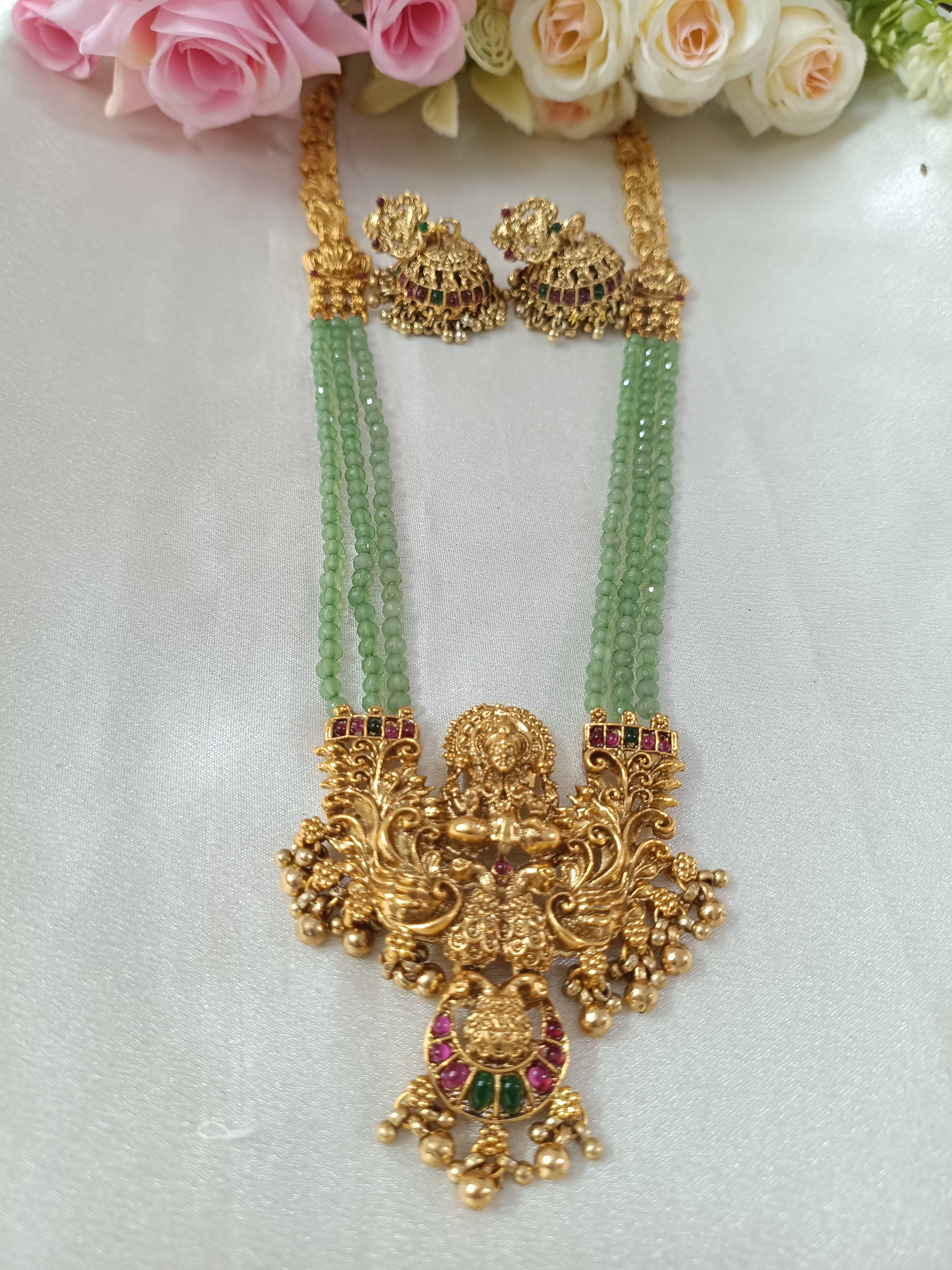 Lakshmi Pendant Necklace Set Mint Green V3