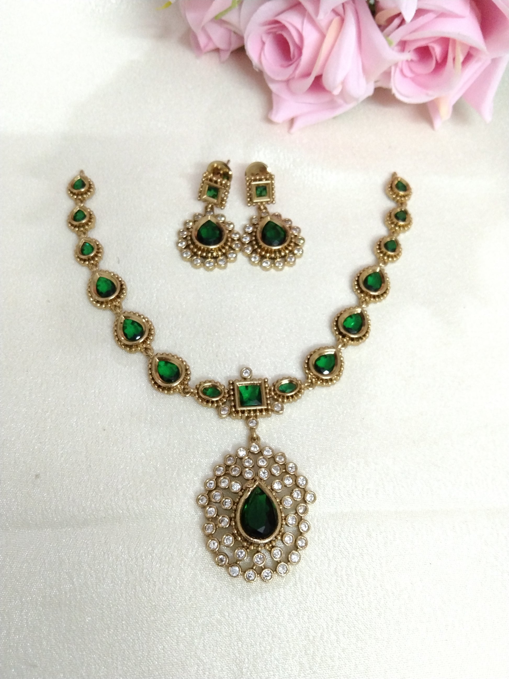 Jyothika Inspired Necklace Set