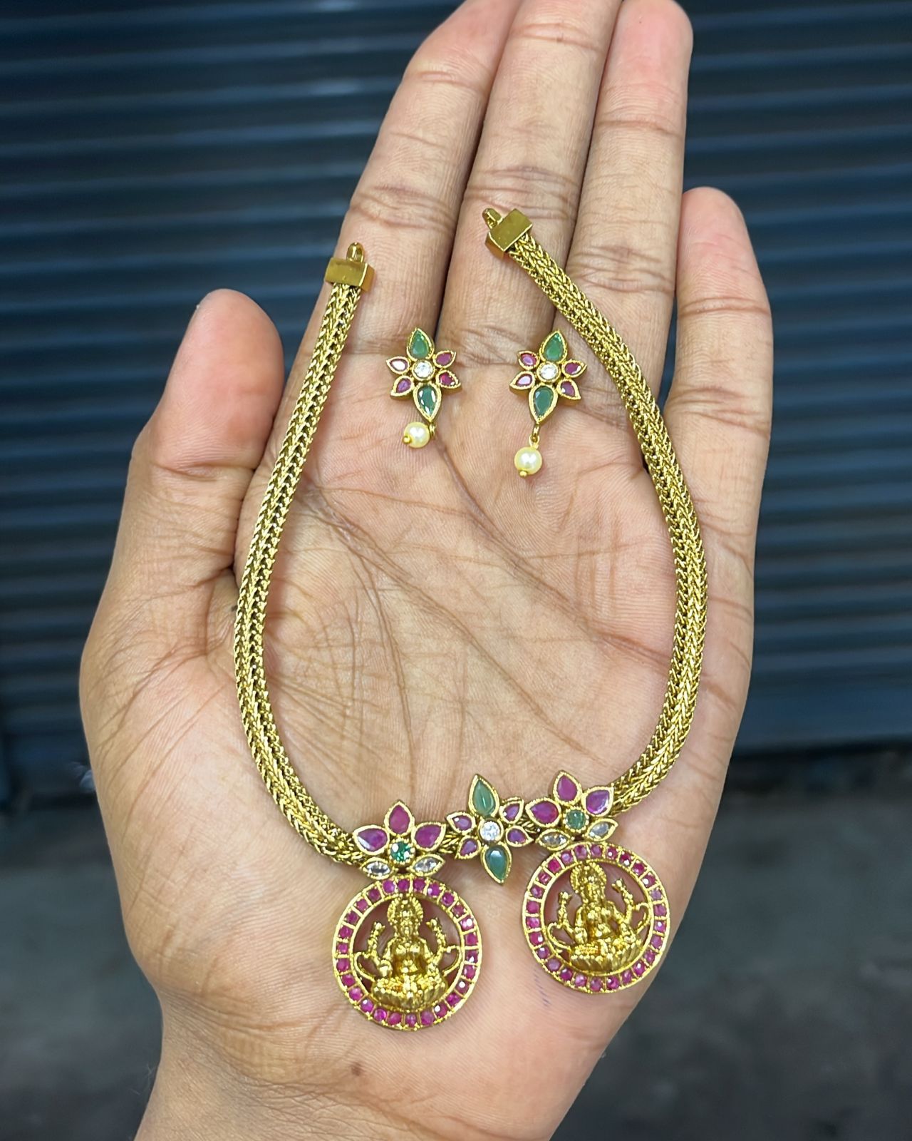 Mahalaxmi AD Choker