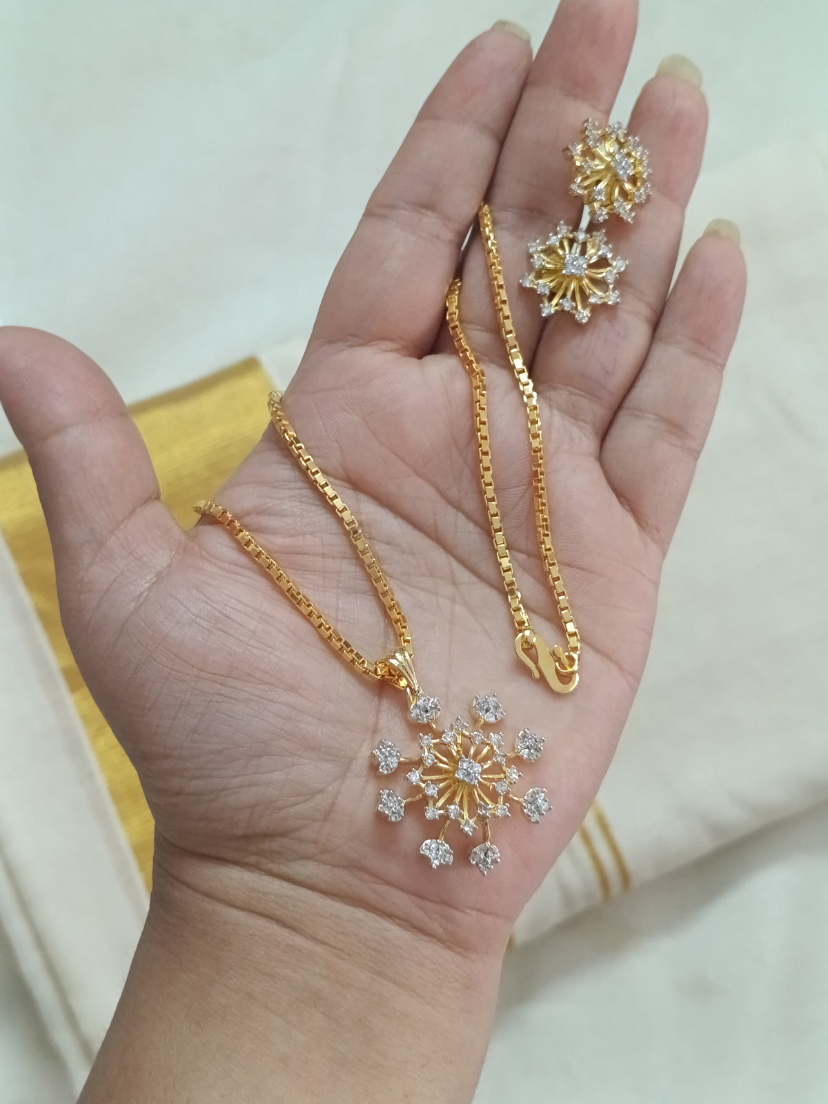 Diamond Replica Pendant Chain Set V1