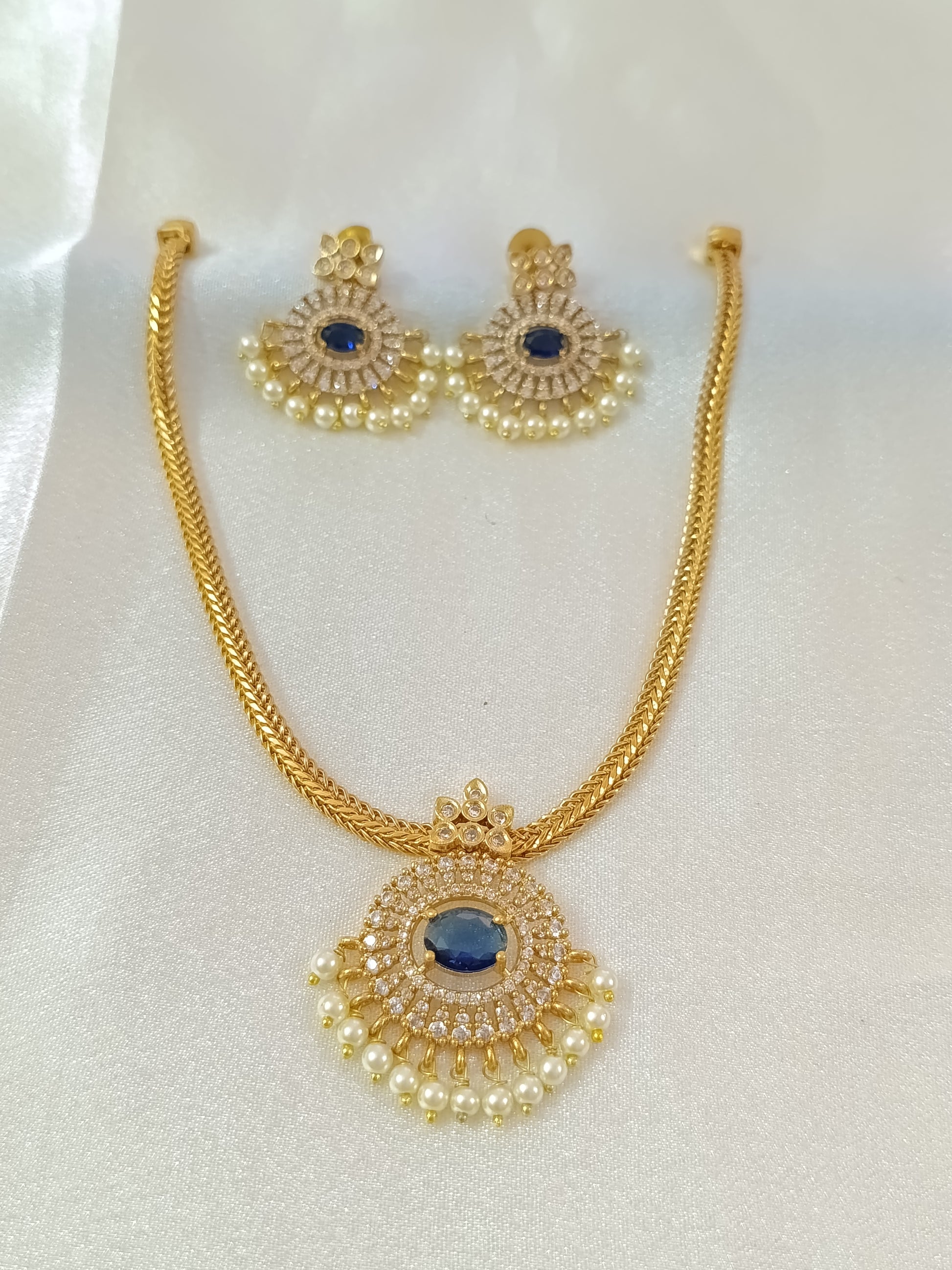 AD Stone Necklace Set V40