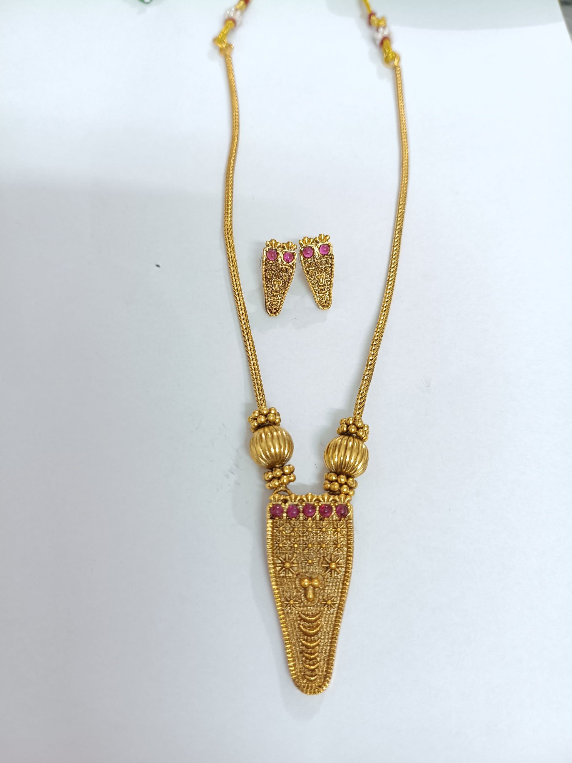 Nettipattam Pendant Necklace Set