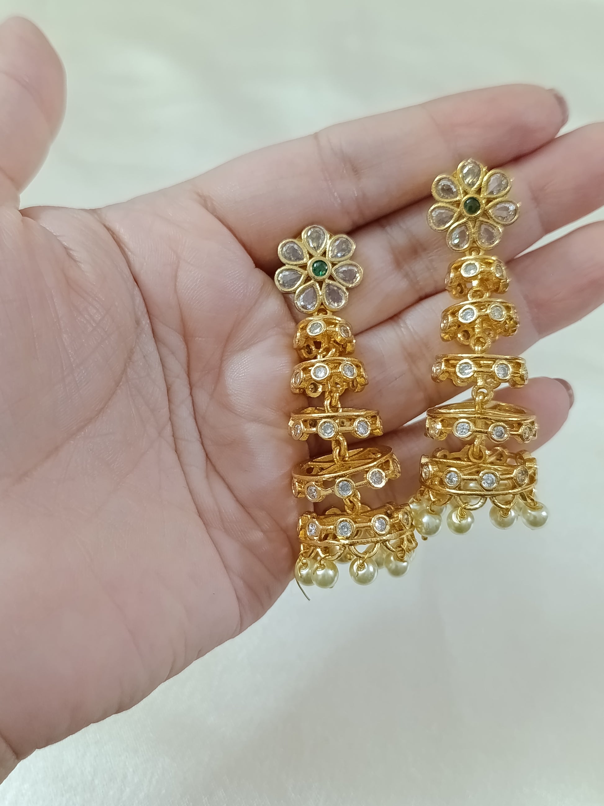 Dancing Jhumka Earring