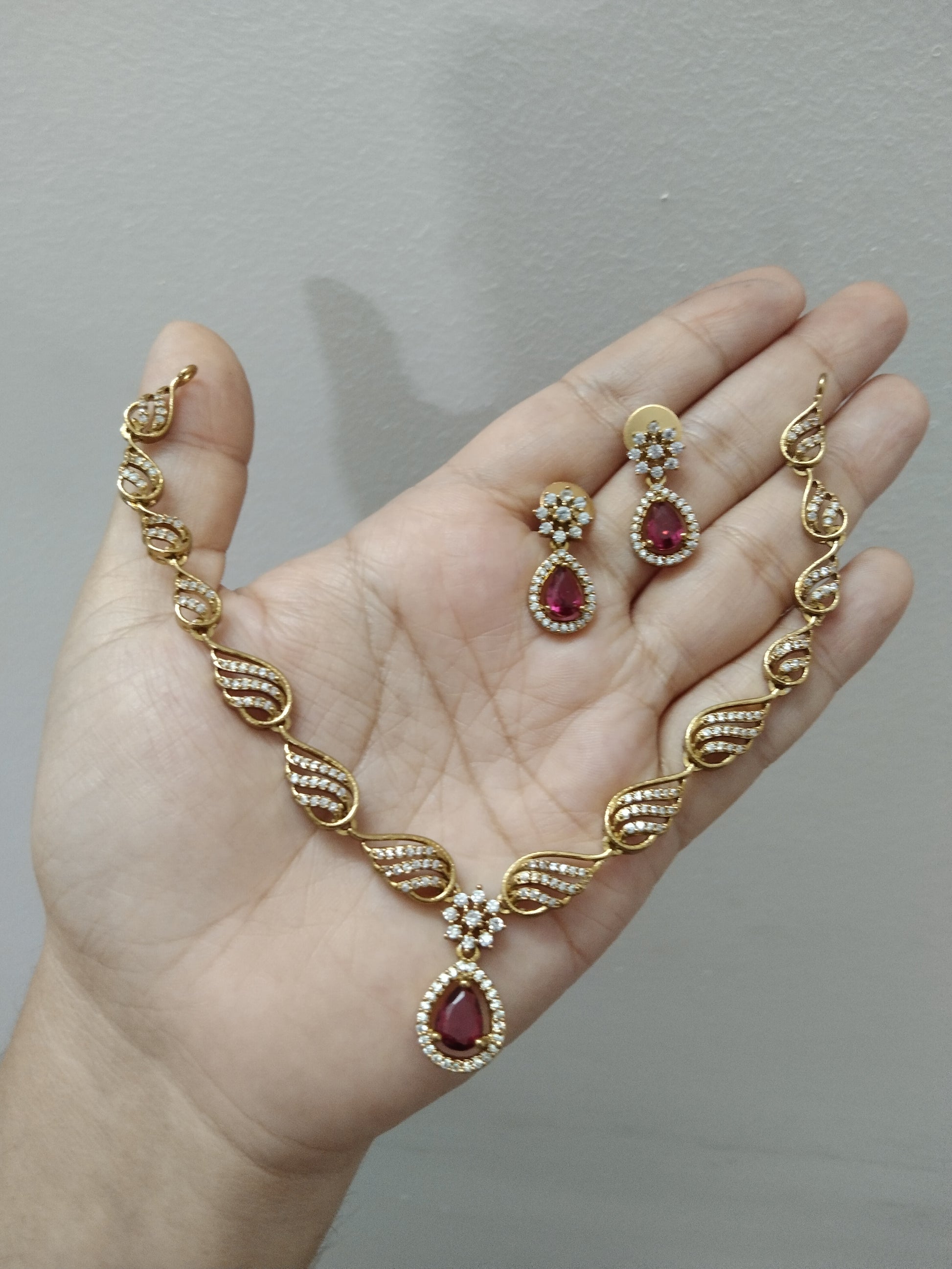 AD Leaf Necklace Set V1