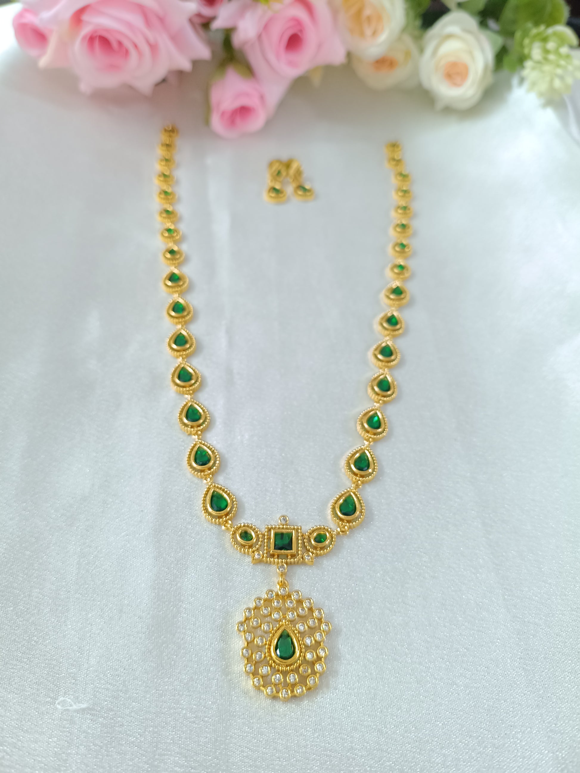 Low Budget Jyothika Long Necklace