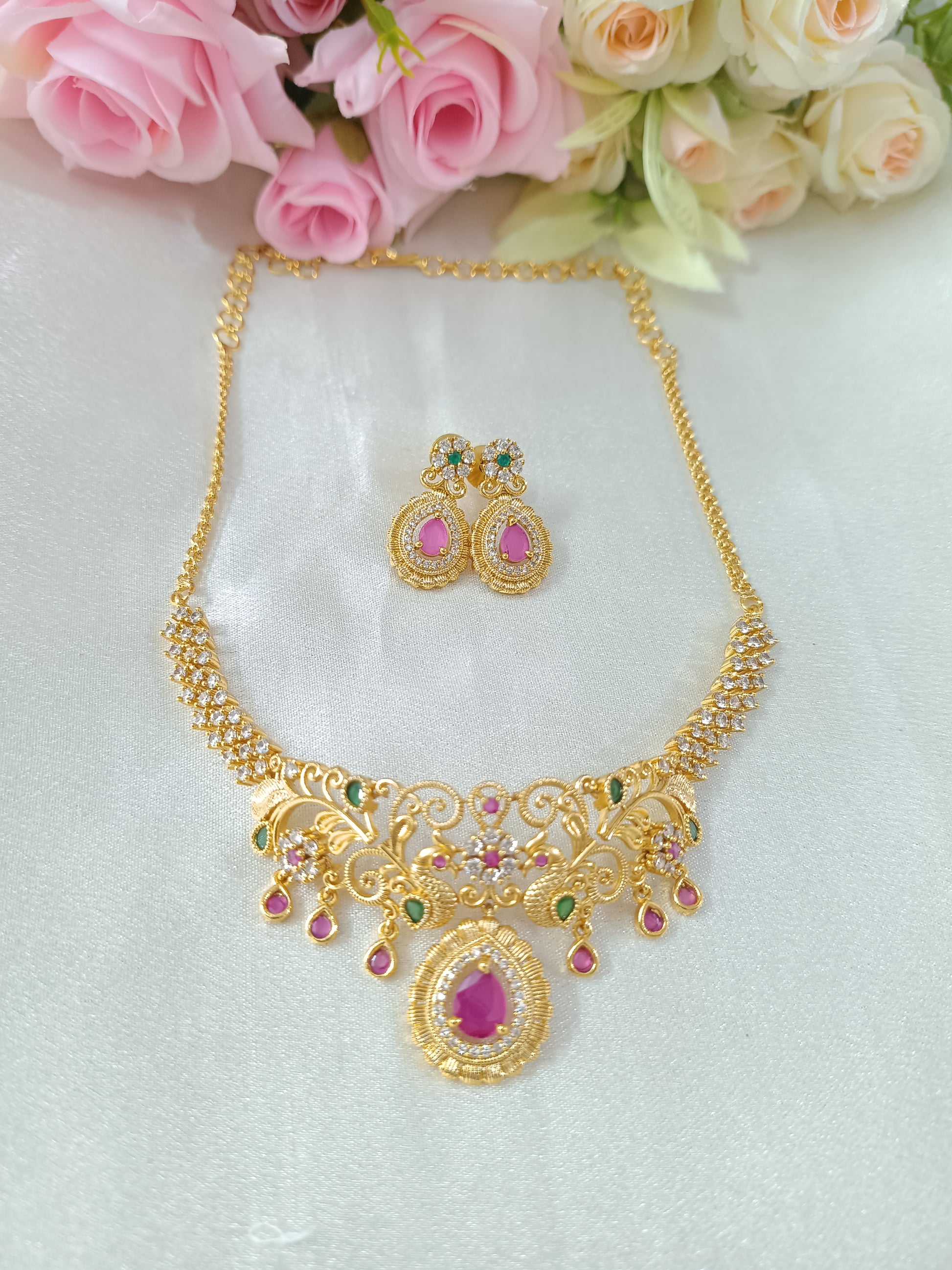 AD Stone Choker Set